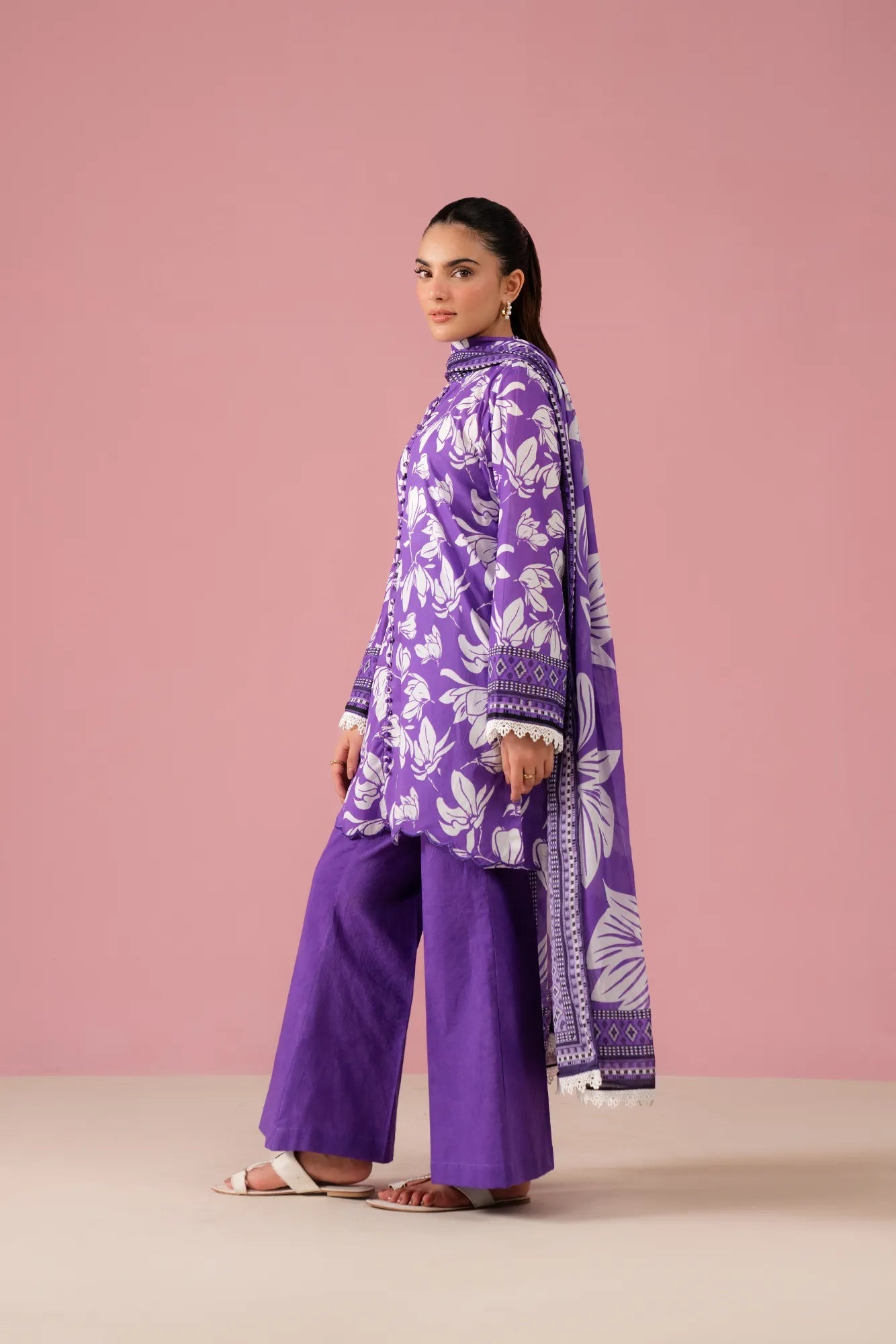 Bahawalpur 2 piece lawn suit elegant purple unstitched ladies suit with digital printed lawn shirt and voile dupatta, perfect summer outfit