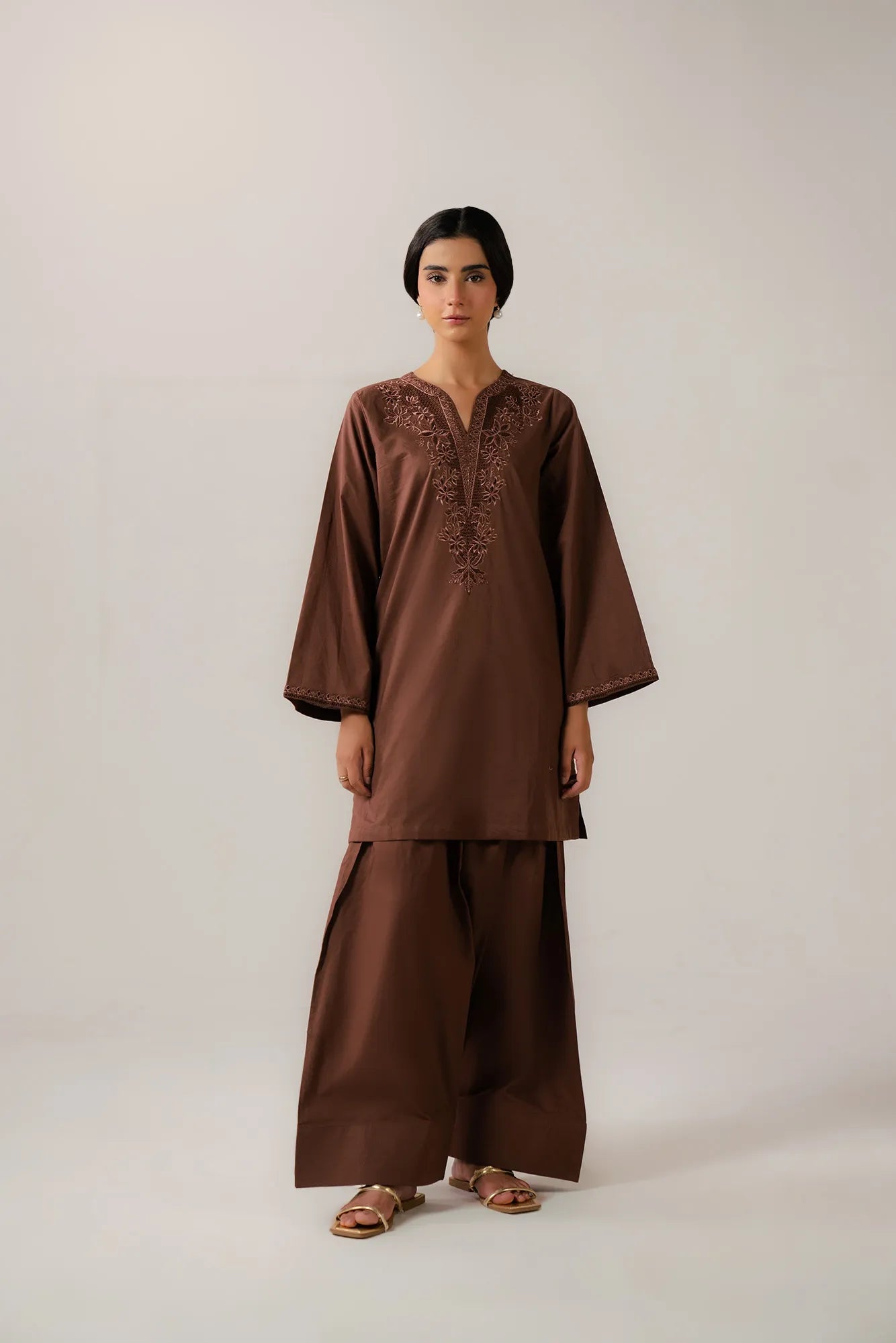 Brown embroidered cambric suit for women 2 piece design