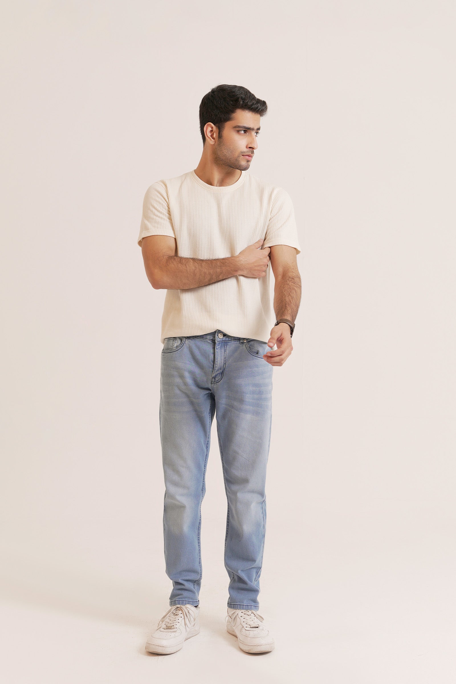 Straight Fit Jeans Beyond East Official