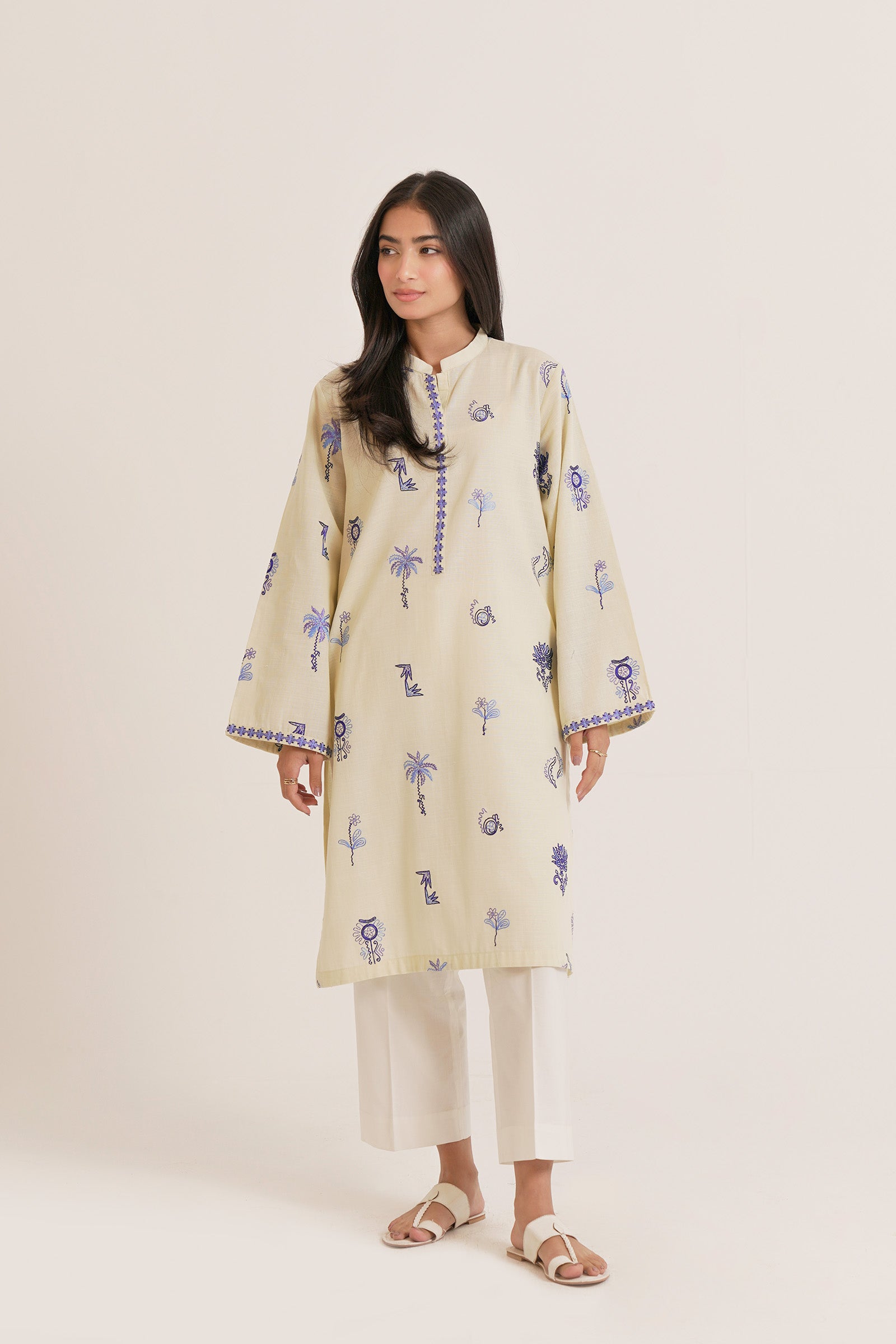Papyrus (1PC) Beyond East Official