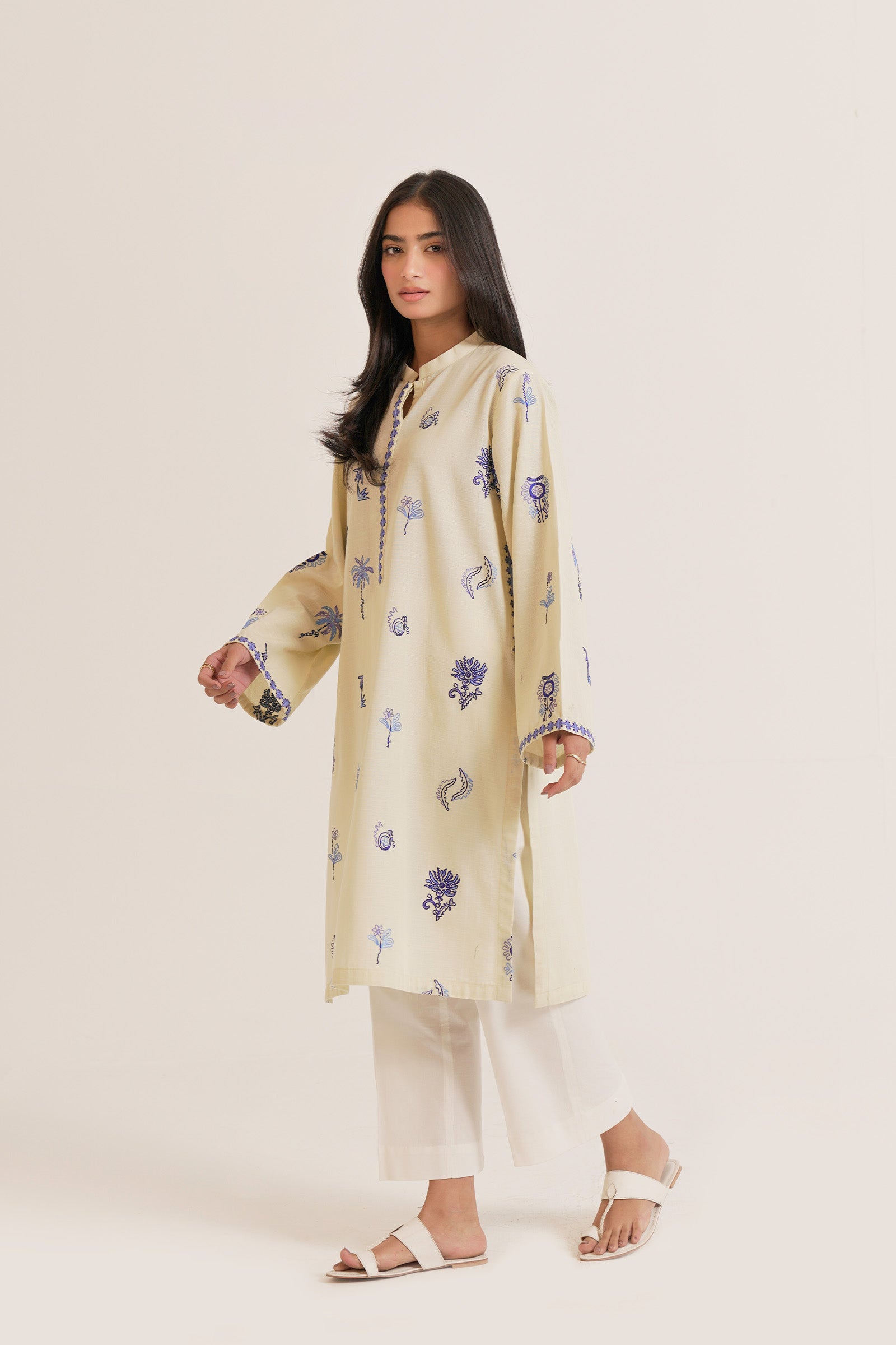 Papyrus (1PC) Beyond East Official