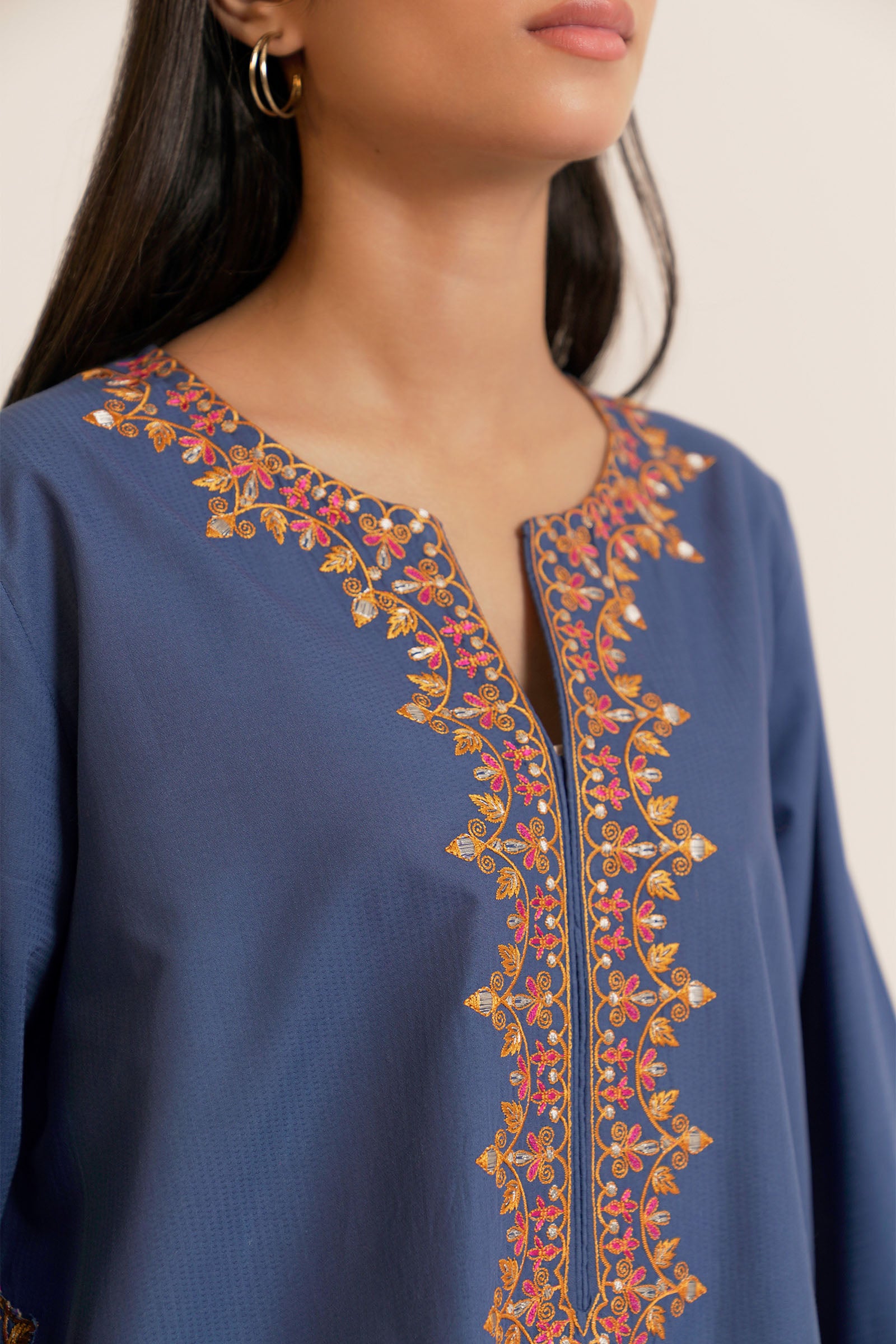 Lazurite (2PC) Beyond East Official
