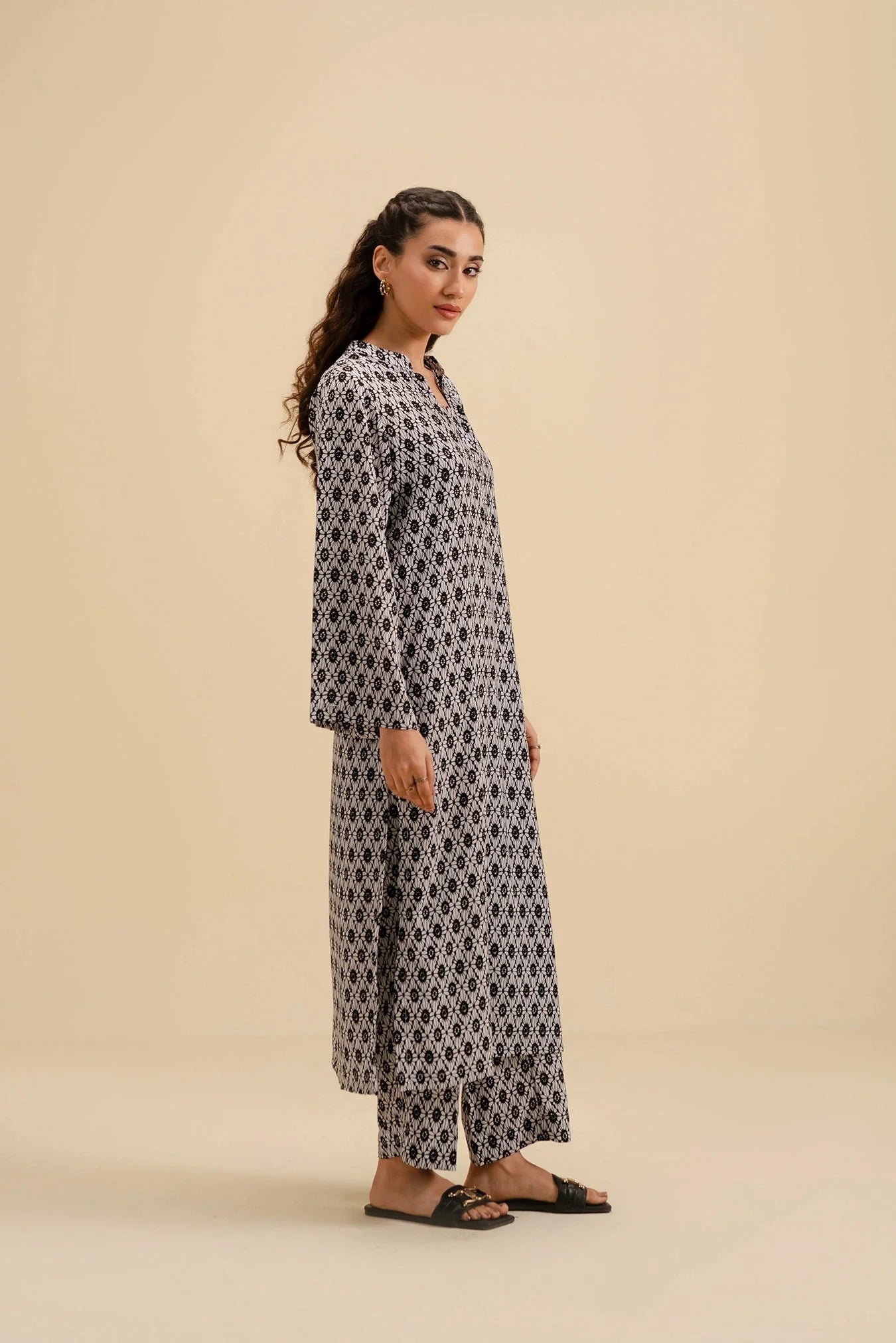 2 Piece Printed Georgette Suit Pret SS - 25