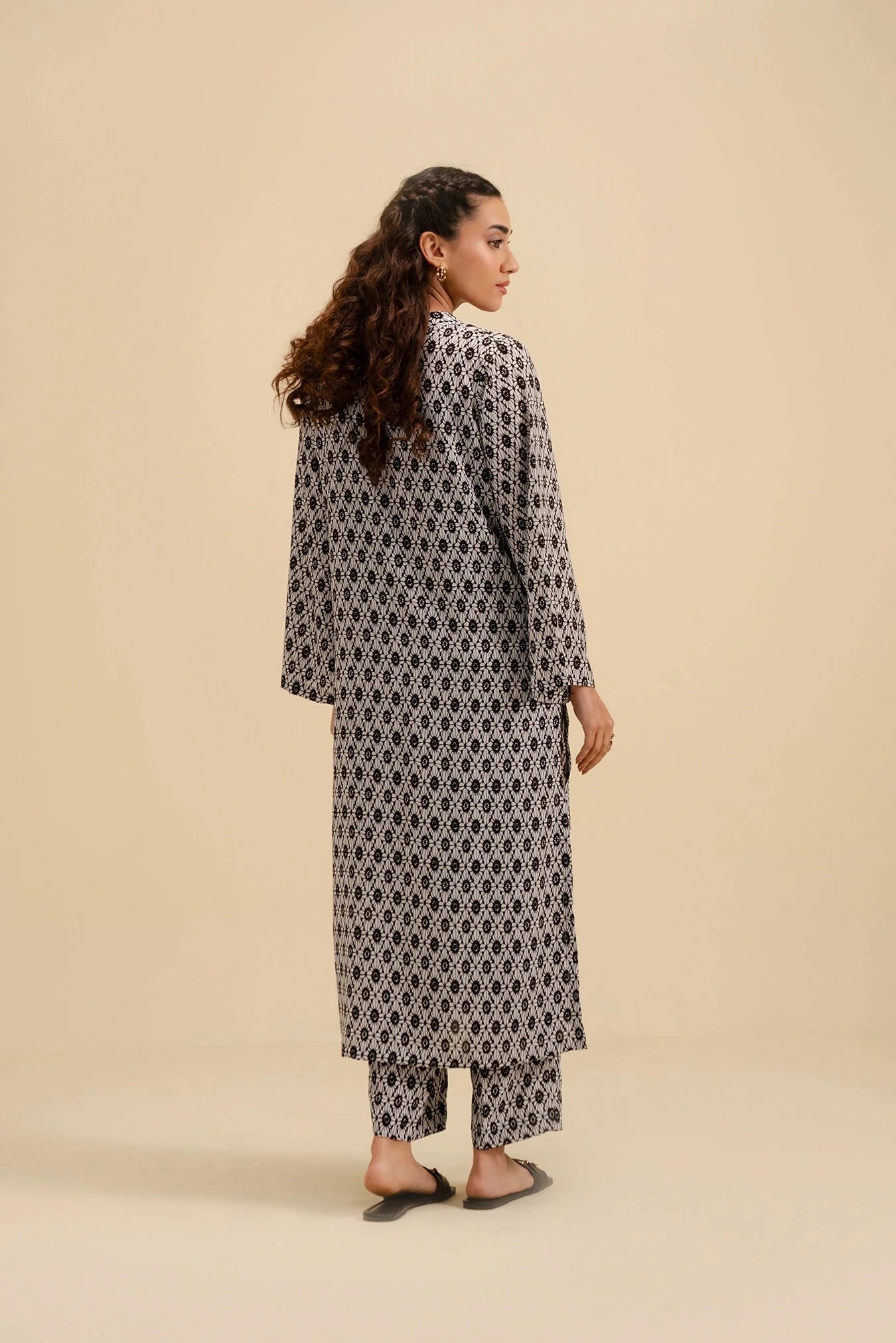 2 Piece Printed Georgette Suit Pret SS - 25