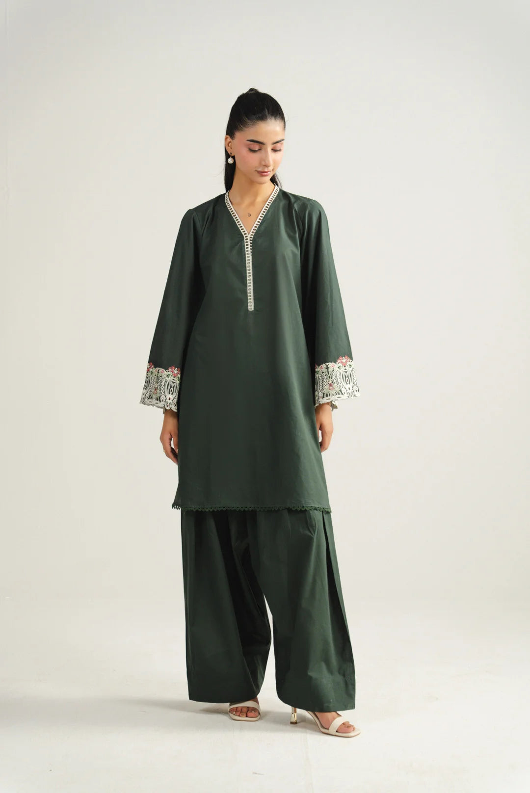 2 Piece Embroidered Lawn Suit