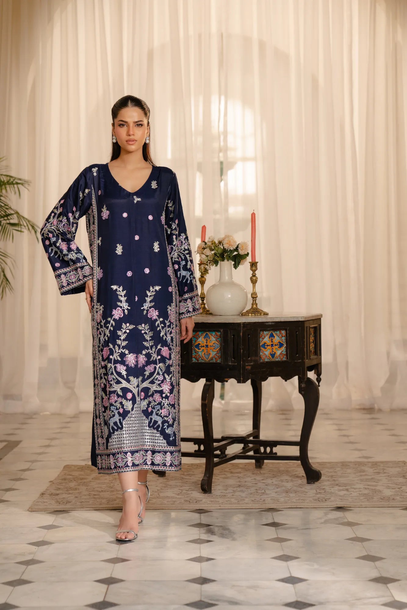 1 Piece Embroidered Raw Silk Kaftan Pret Winter - 25