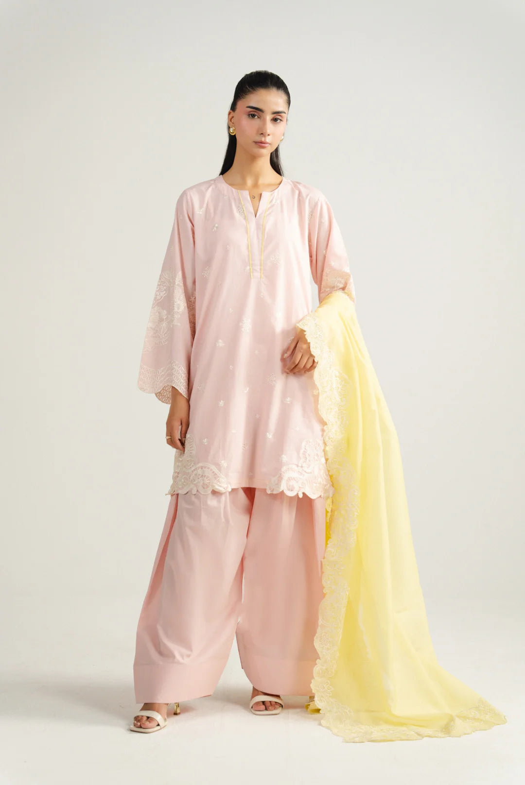 3 Piece Embroidered Lawn Suit