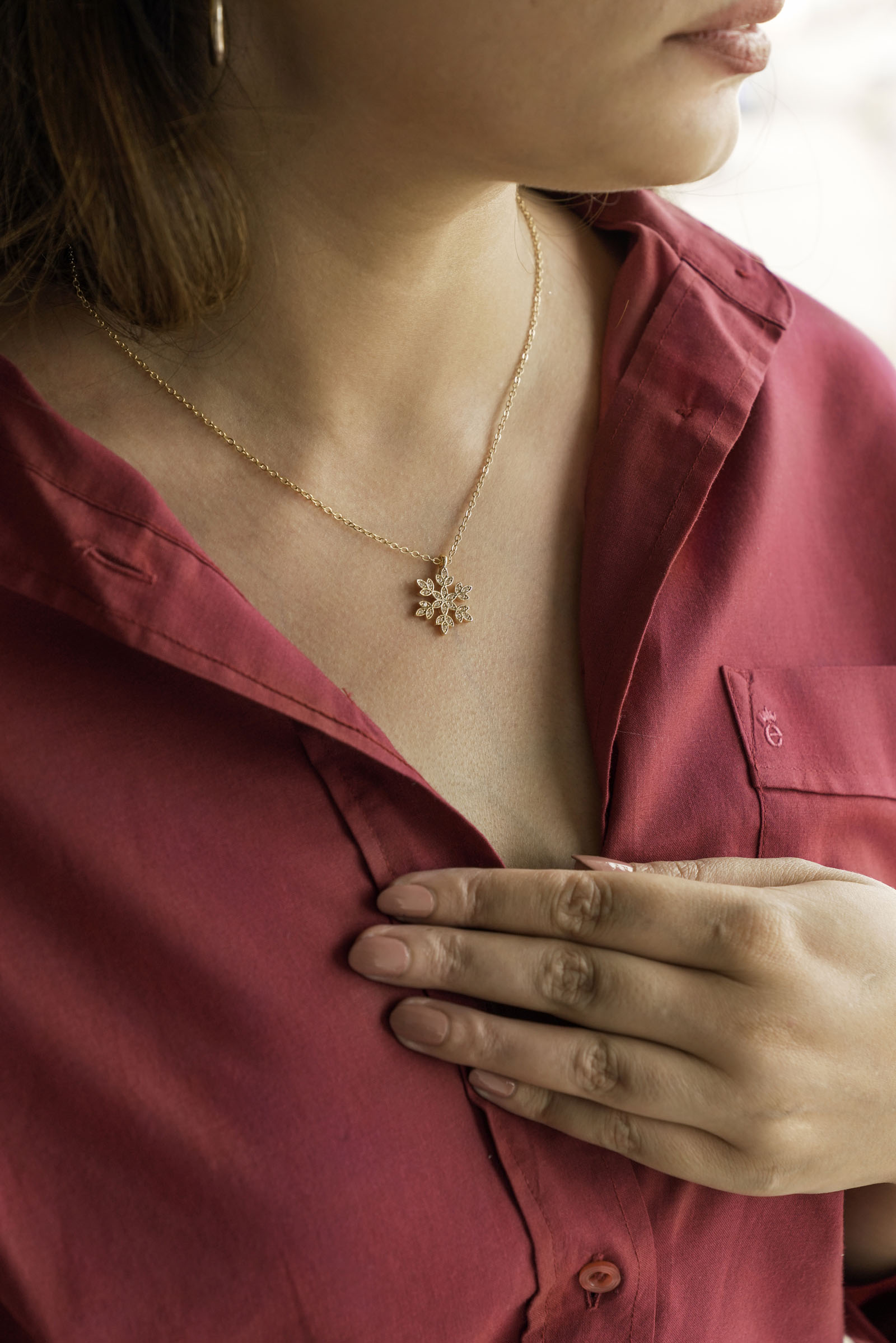 Snowflake Necklace Beyond East Official