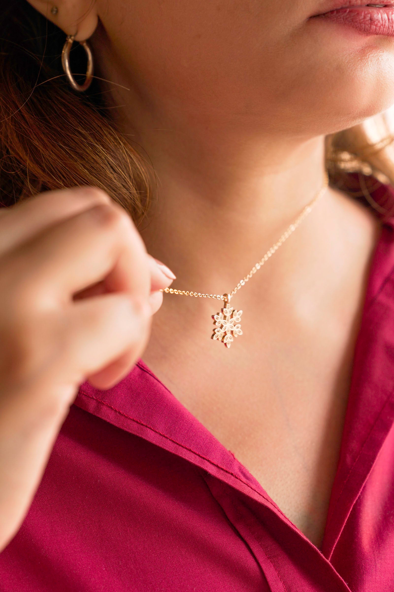 Snowflake Necklace Beyond East Official