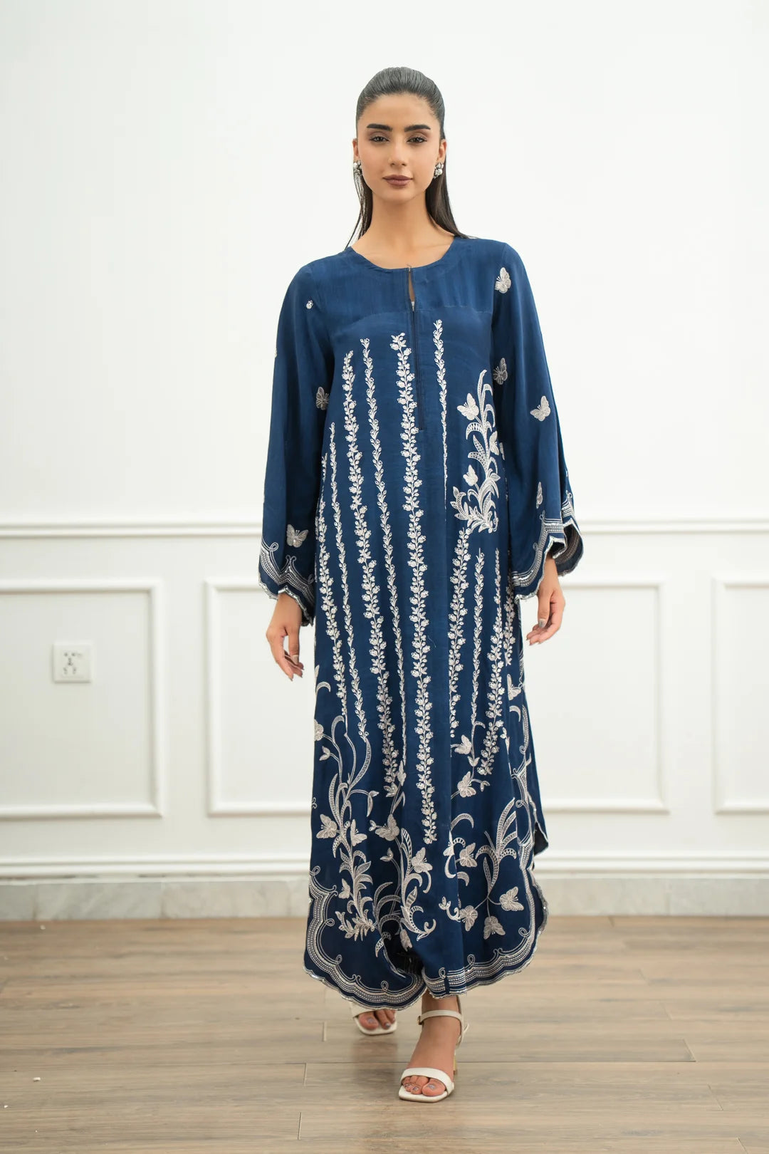 1 Piece Embroidered Raw Silk Kaftan