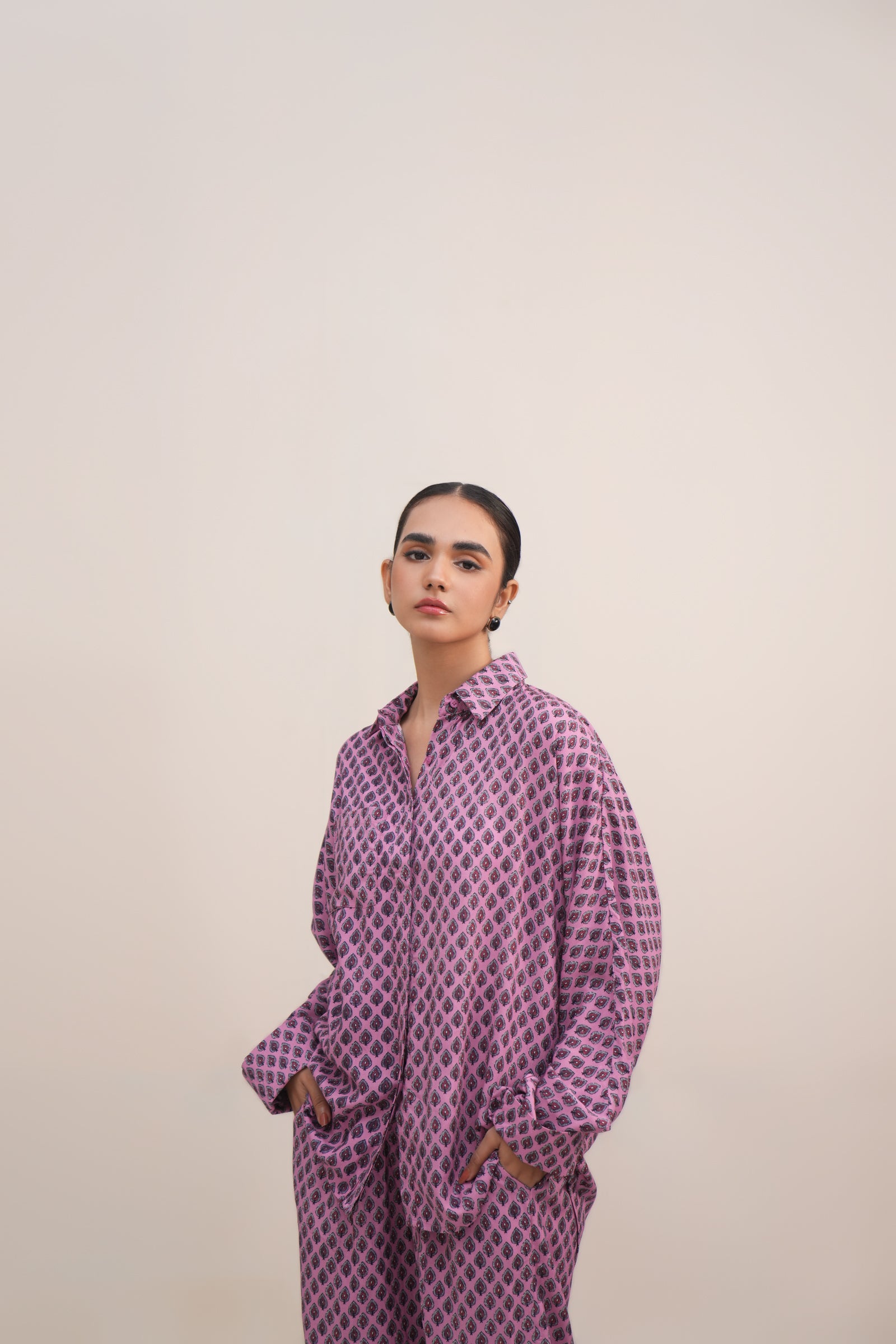 Pink Spade (2PC) Beyond East Official