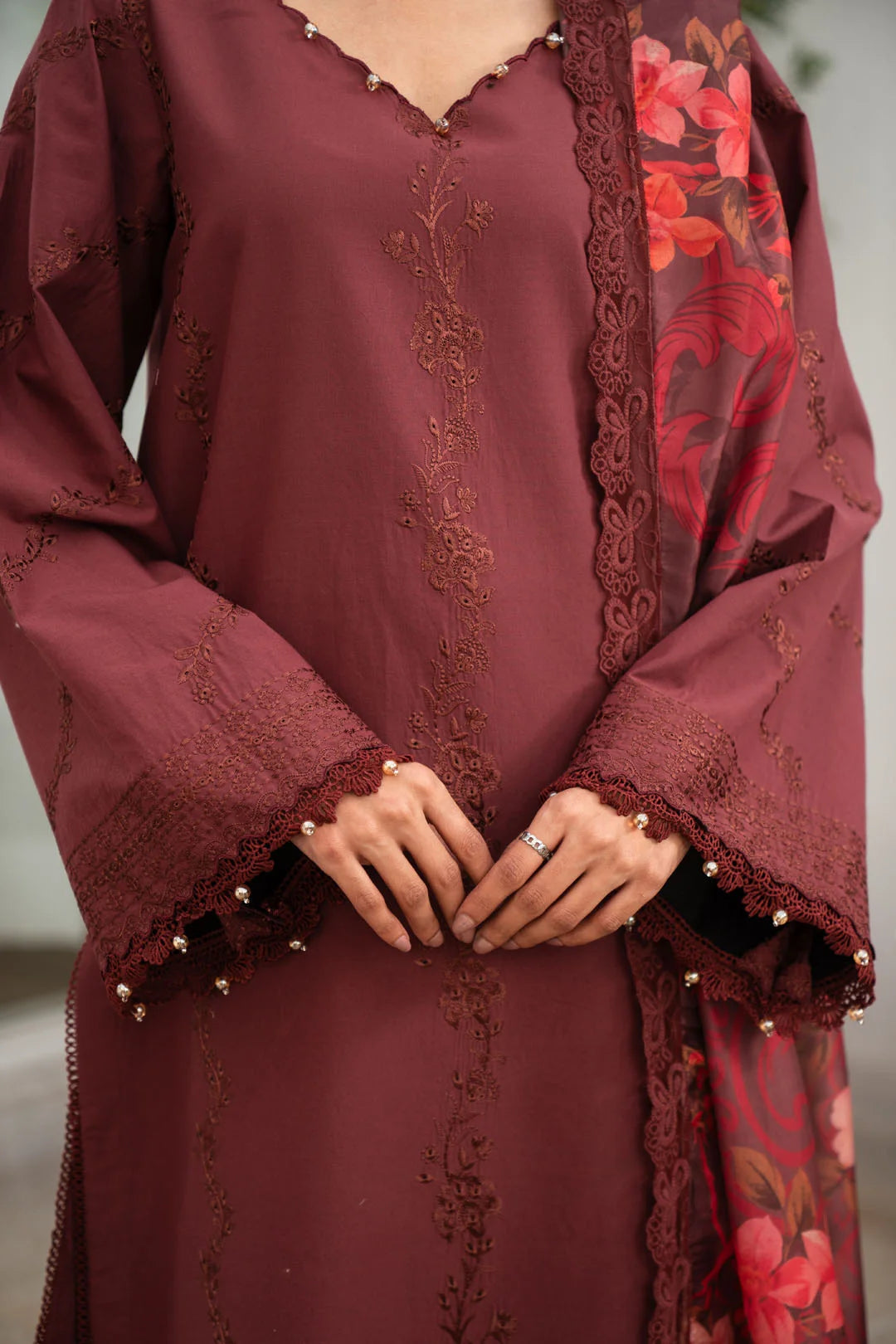 3 Piece Embroidered Lawn Suit