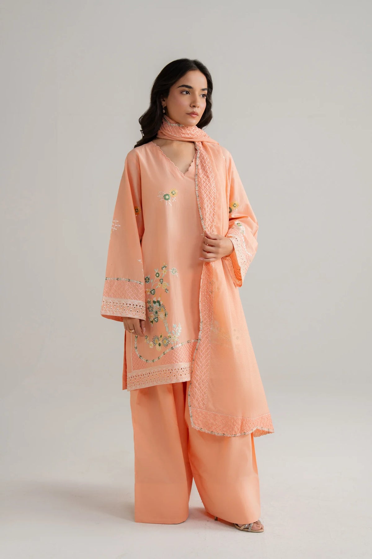 3 Piece Embroidered Lawn Suit