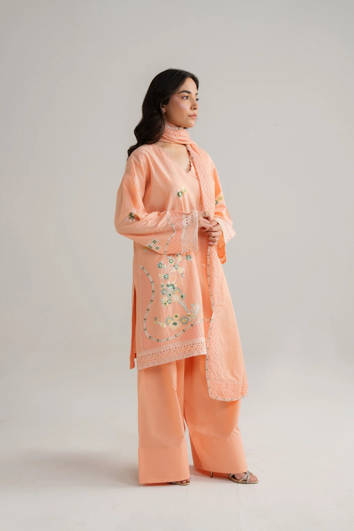 3 Piece Embroidered Lawn Suit