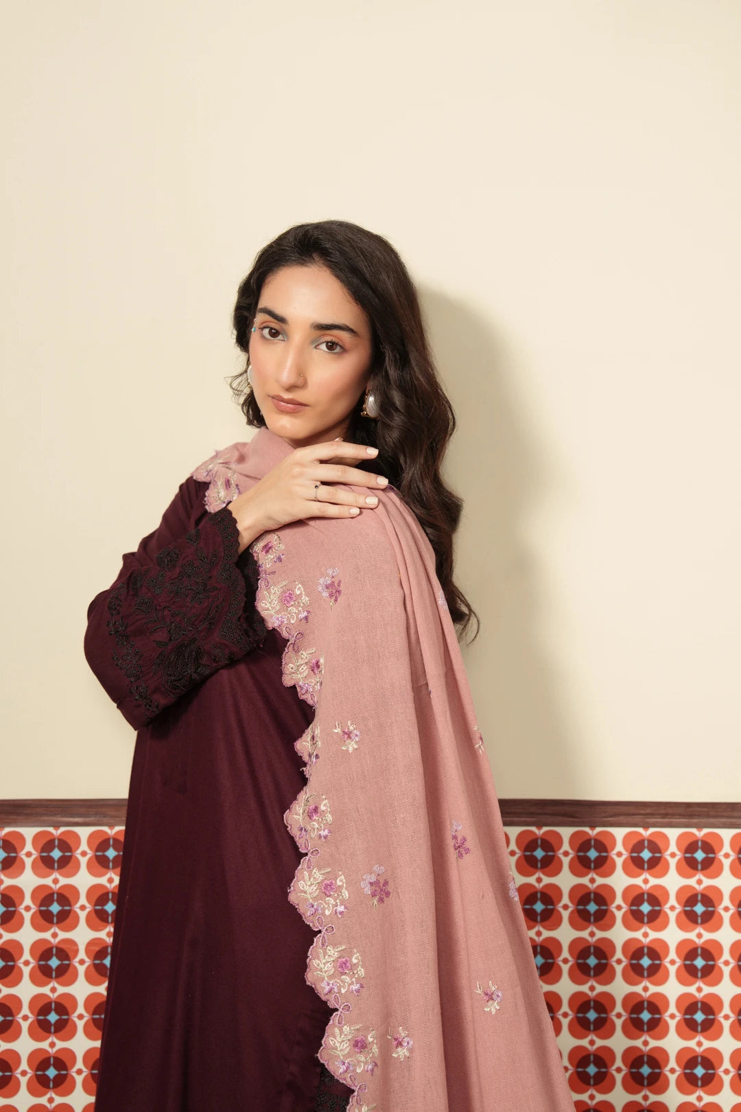 1 Piece Embroidered Viscose Shawl
