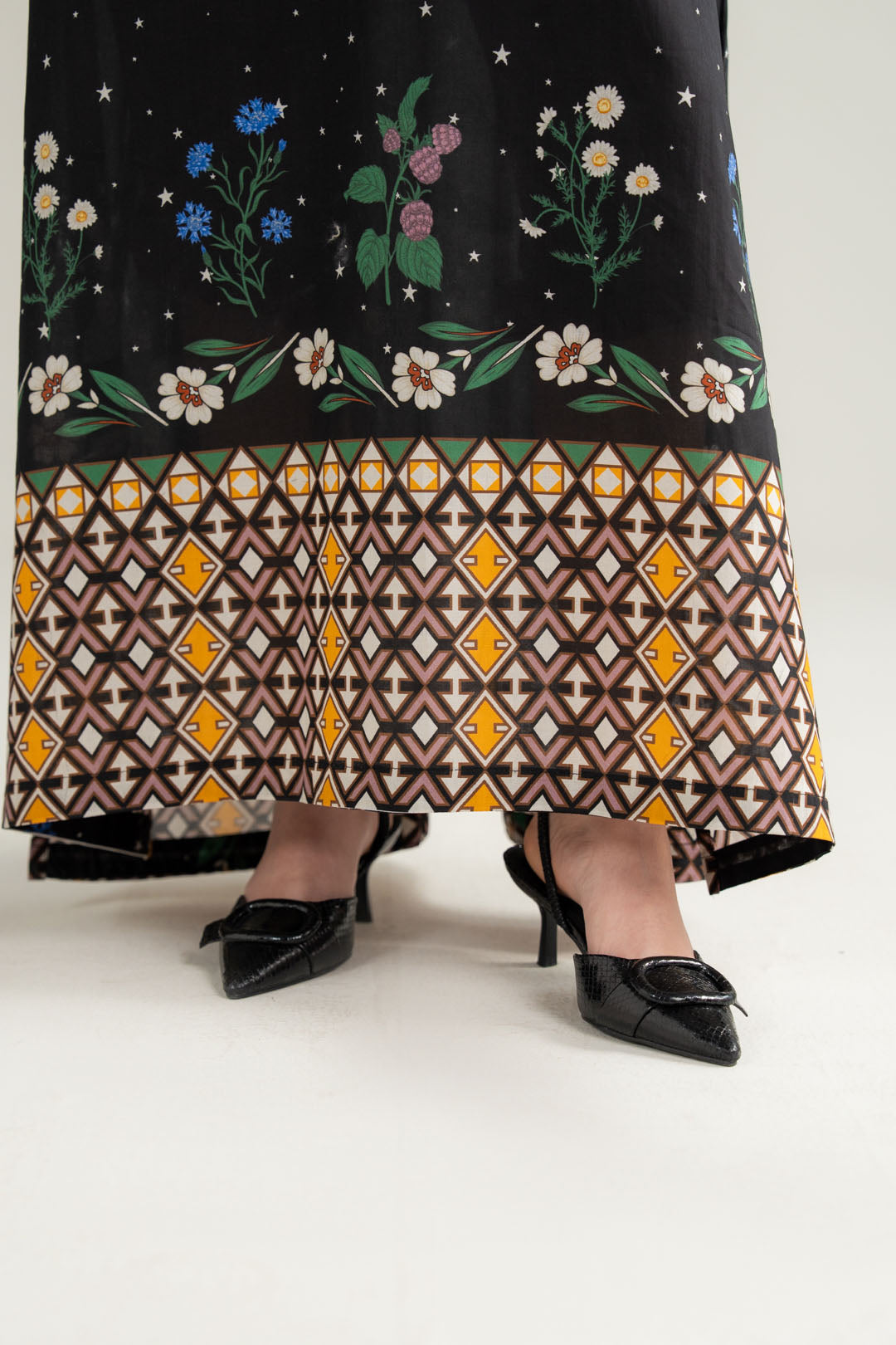 1 Piece Printed Lawn Kaftan Pret SS - 26