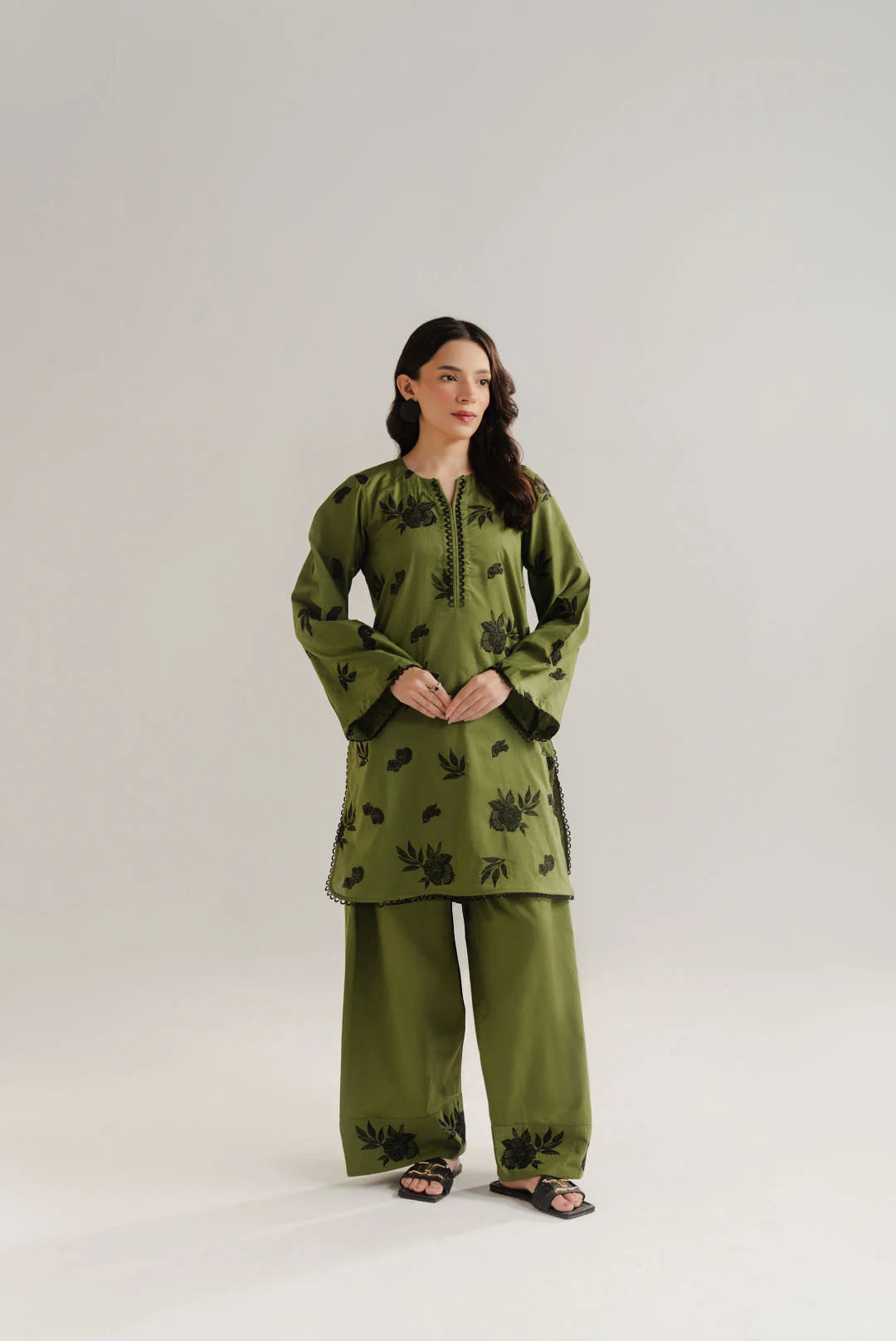 2 Piece Embroidered Lawn Suit Pret SS - 26