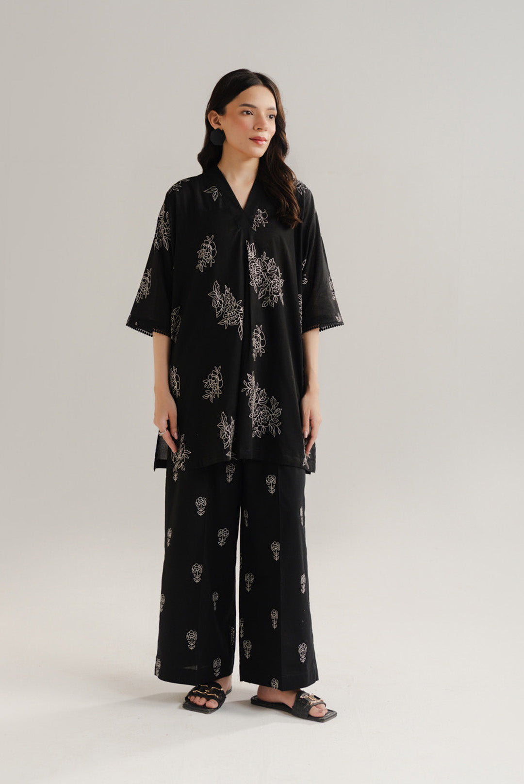 2 Piece Embroidered Lawn Co-Ord Set Pret SS - 26