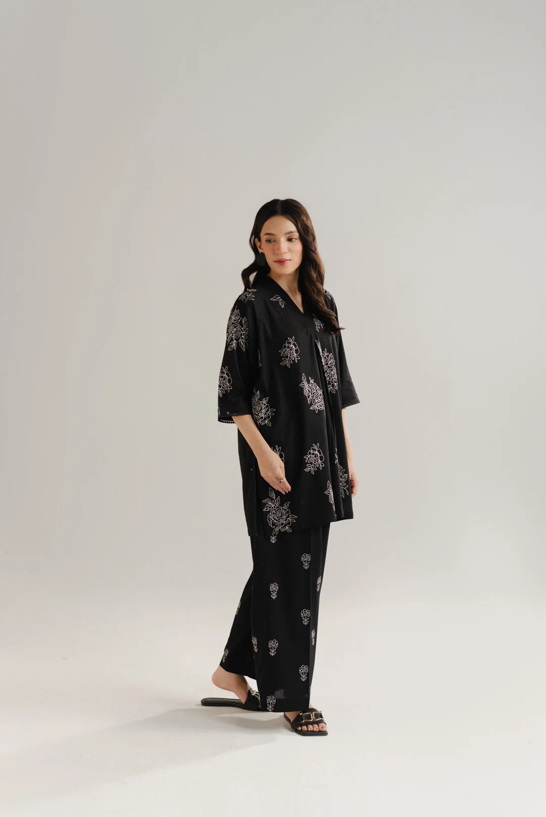 2 Piece Embroidered Lawn Co-Ord Set