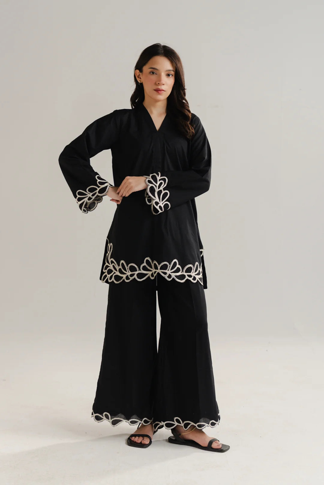 2 Piece Embroidered Lawn Suit Pret SS - 26