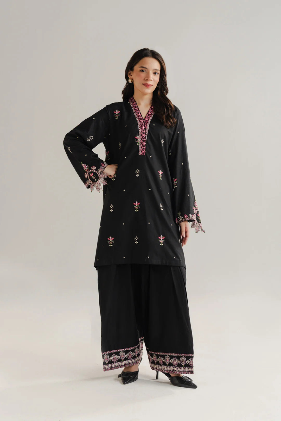 2 Piece Embroidered Lawn Co-Ord Set