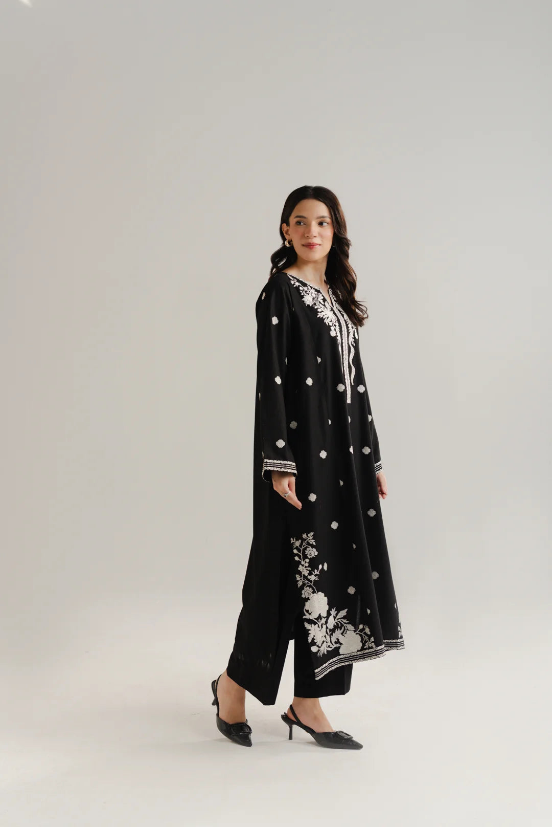 2 Piece Embroidered Lawn Suit