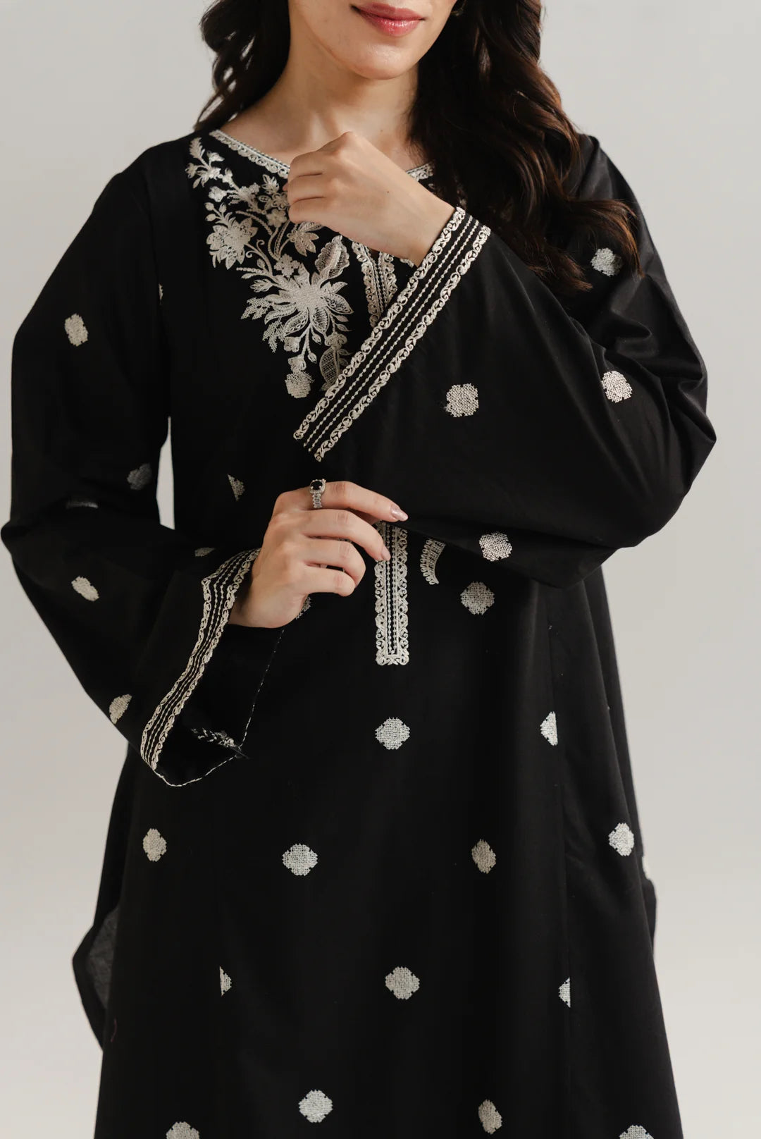 2 Piece Embroidered Lawn Suit