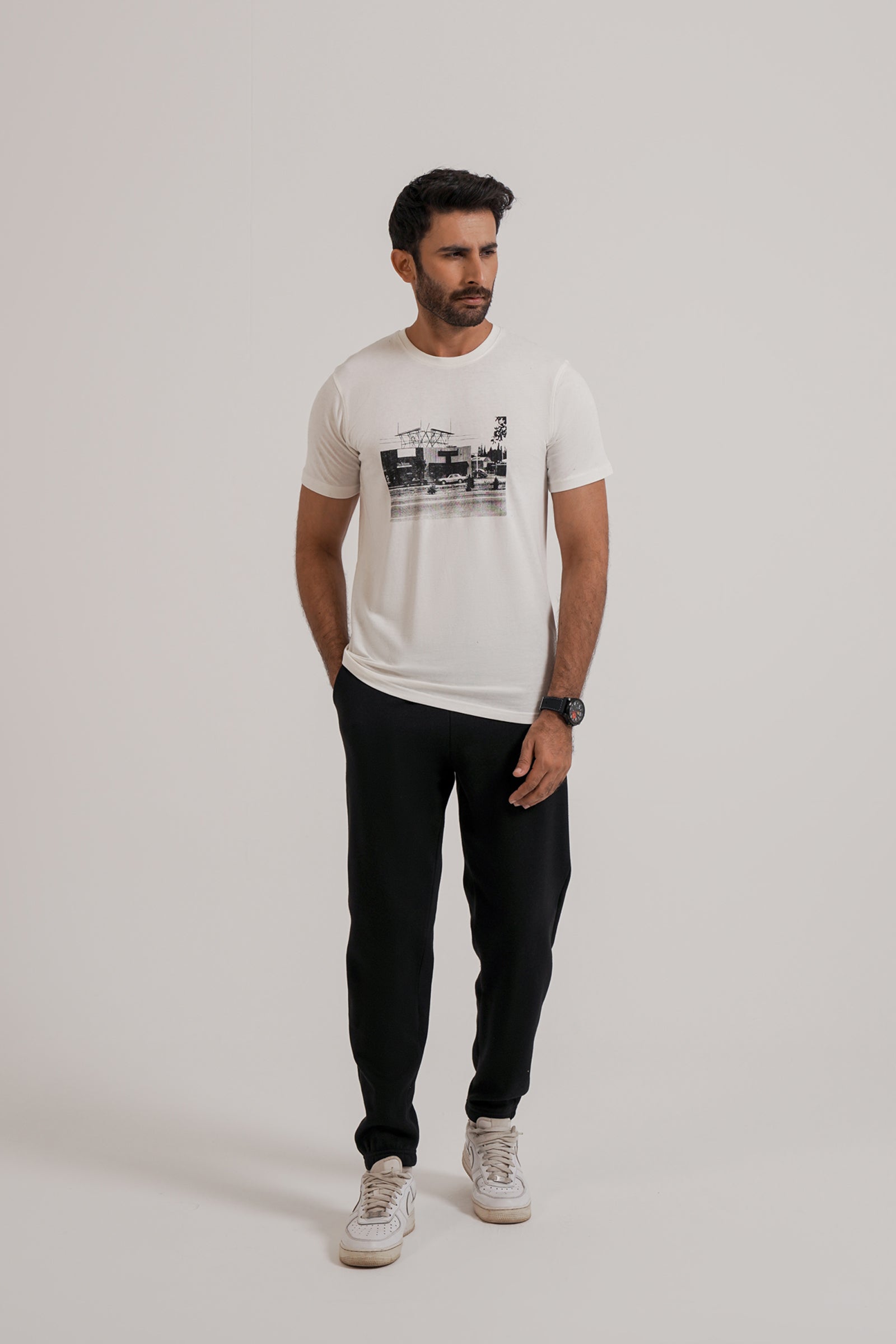 Graphic Tee Beyond East Official