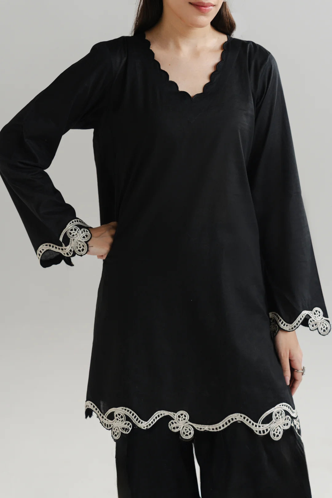 2 Piece Embroidered Lawn Suit