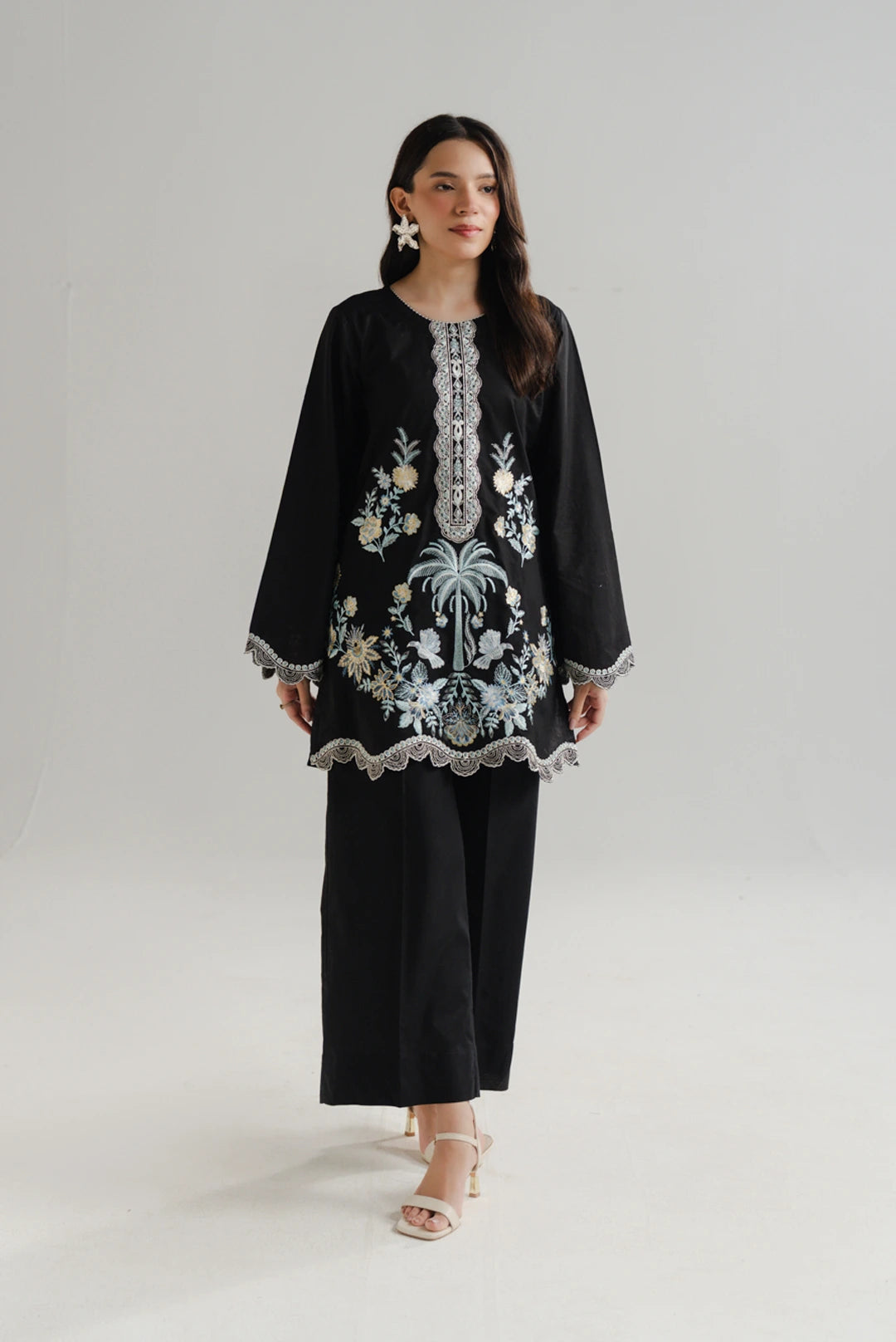 2 Piece Embroidered Lawn Suit