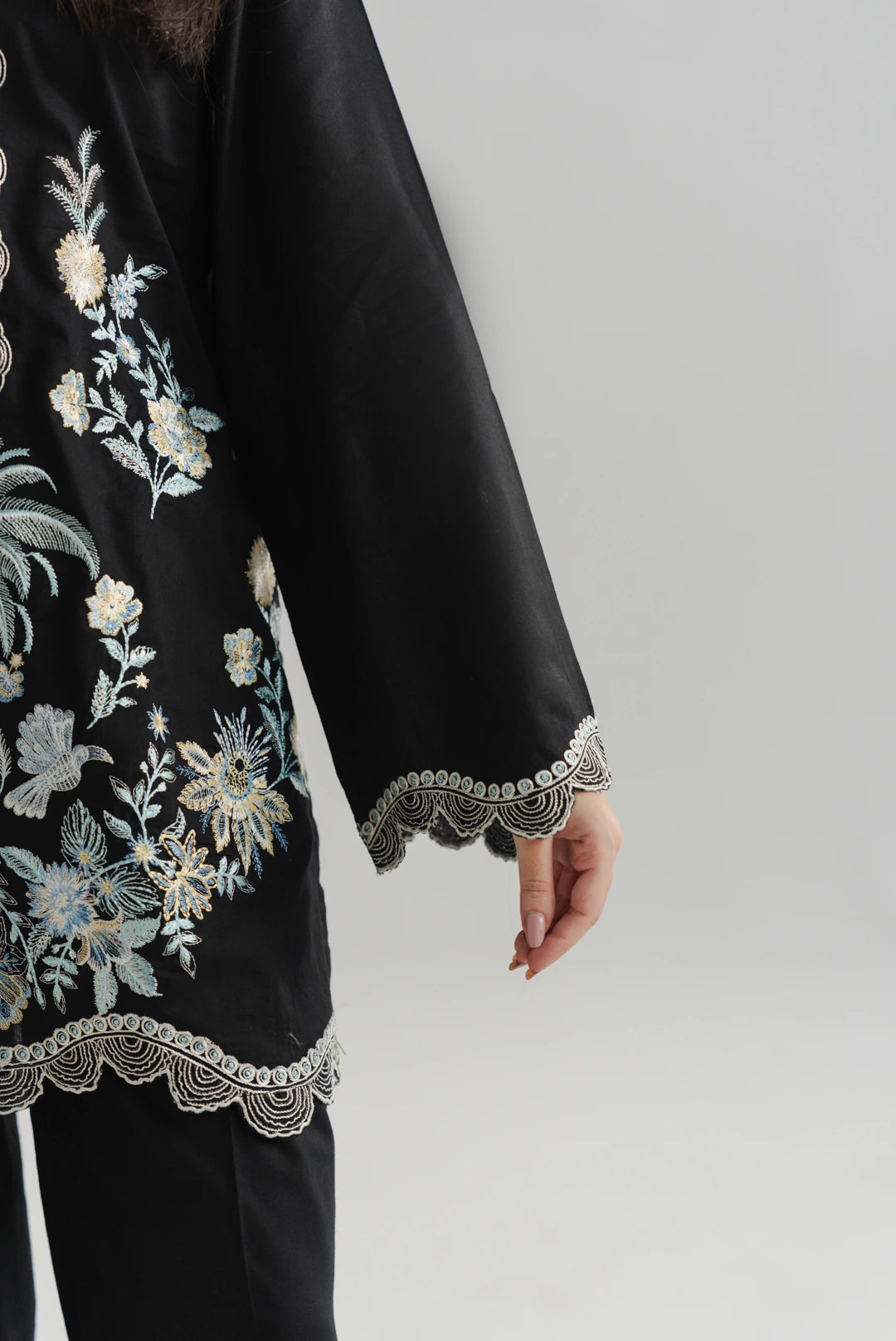 2 Piece Embroidered Lawn Suit