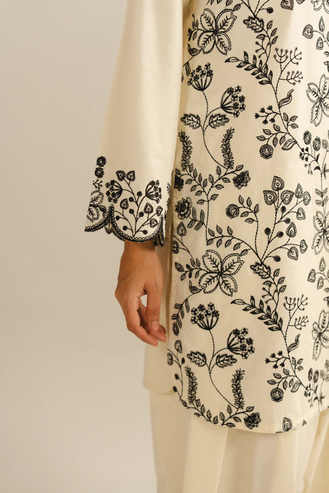 2 Piece Embroidered Lawn Suit
