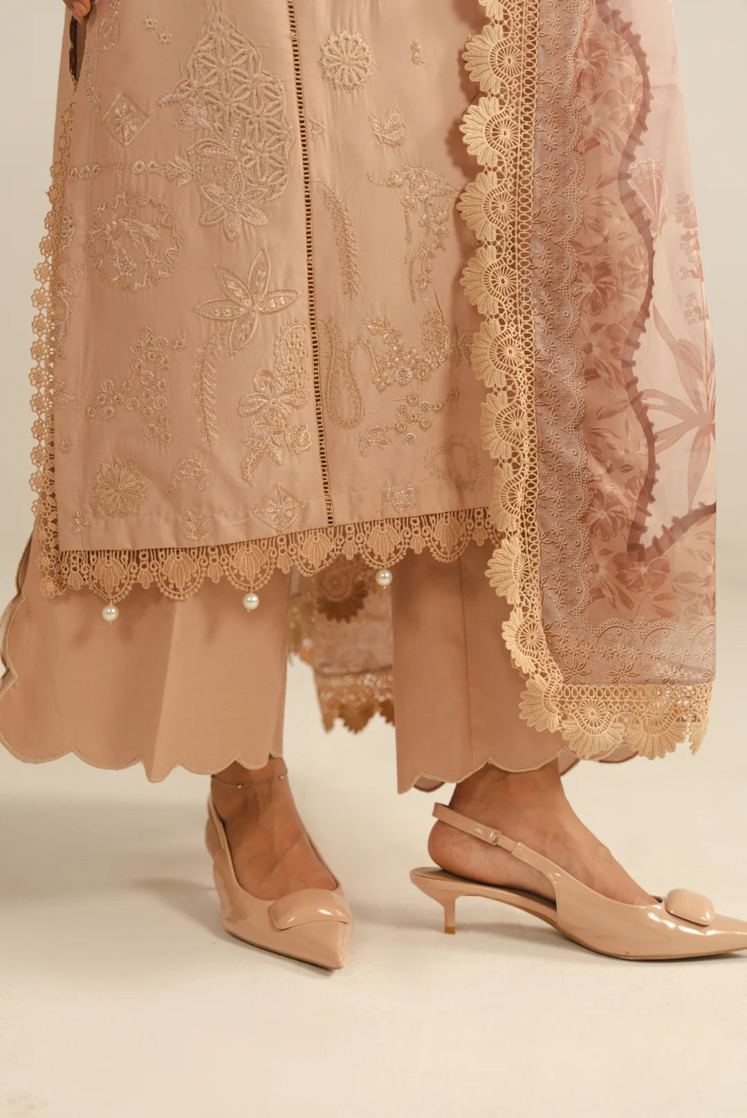 3 Piece Embroidered Lawn Suit Unstitched - 26