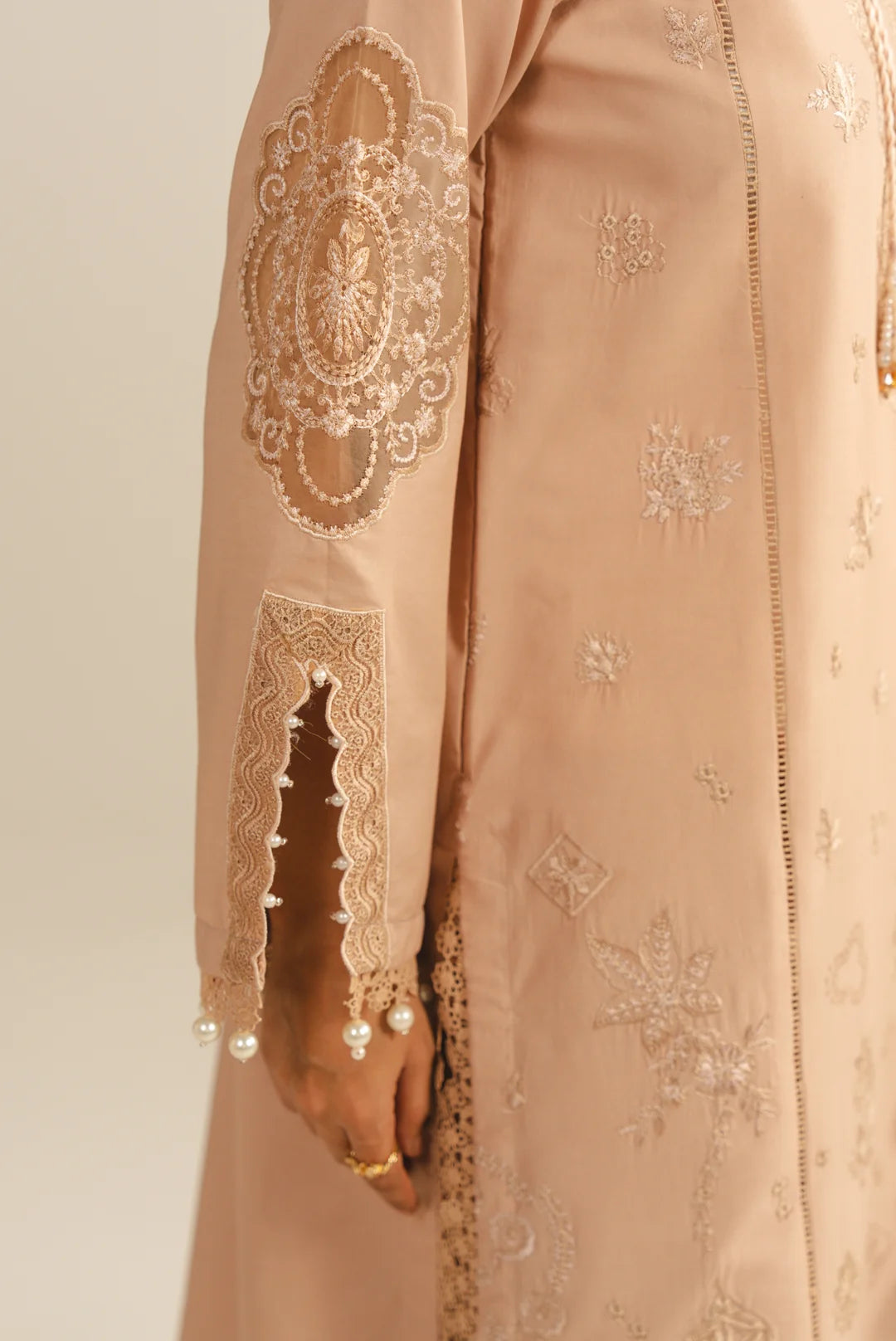 3 Piece Embroidered Lawn Suit Unstitched - 26