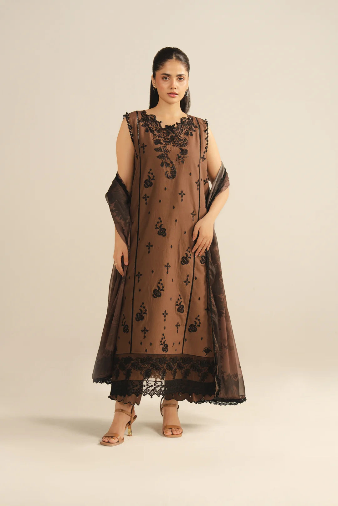 3 Piece Embroidered Lawn Suit