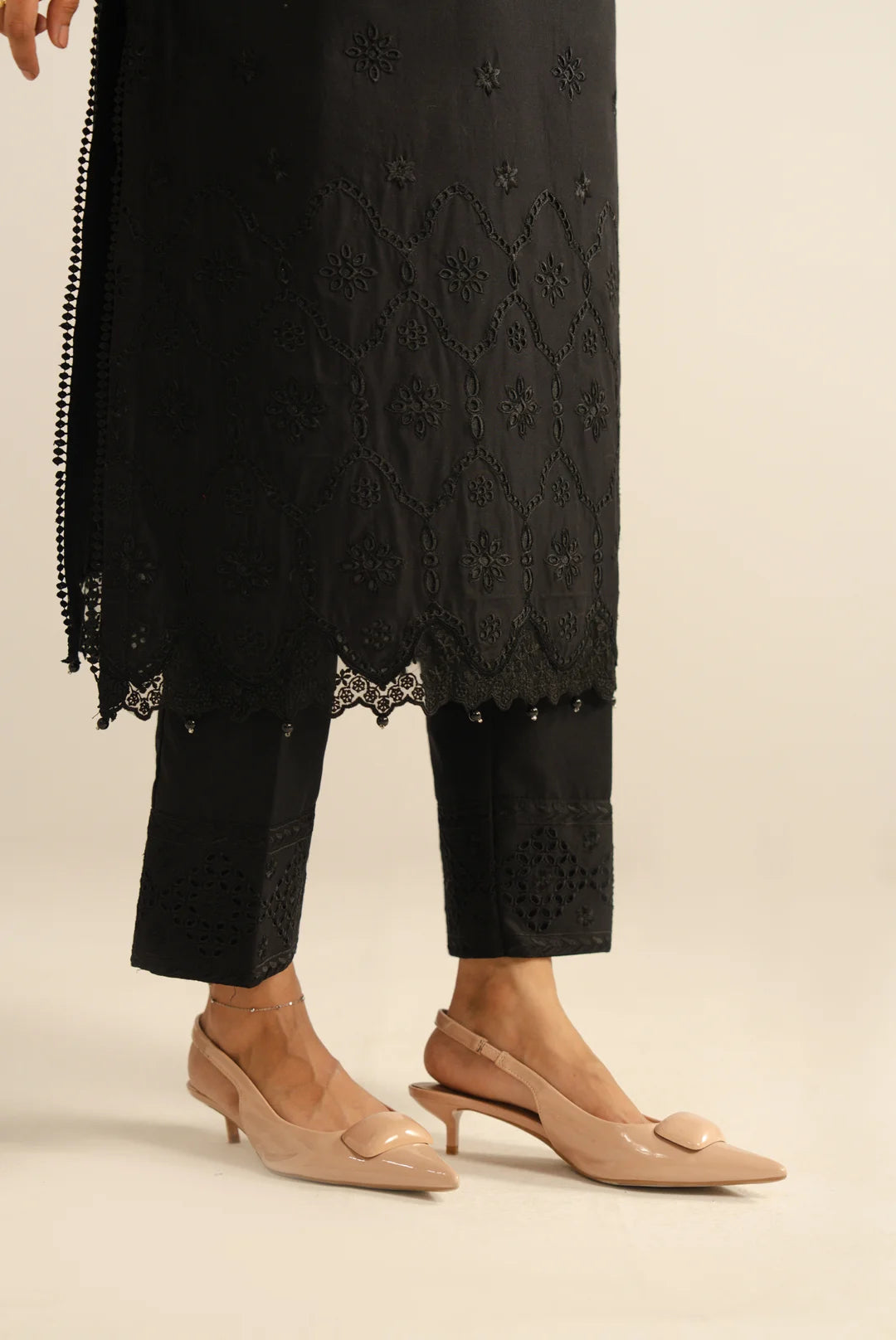 3 Piece Embroidered Lawn Suit Unstitched - 26