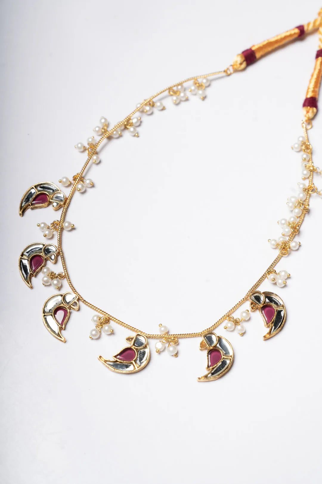 Necklace Beyond East Official