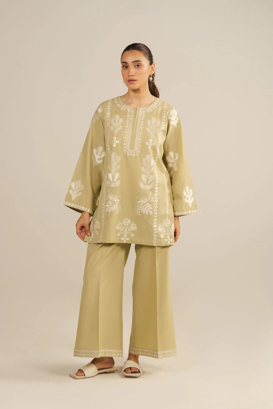 2 Piece Embroidered Lawn Suit Pret SS - 26