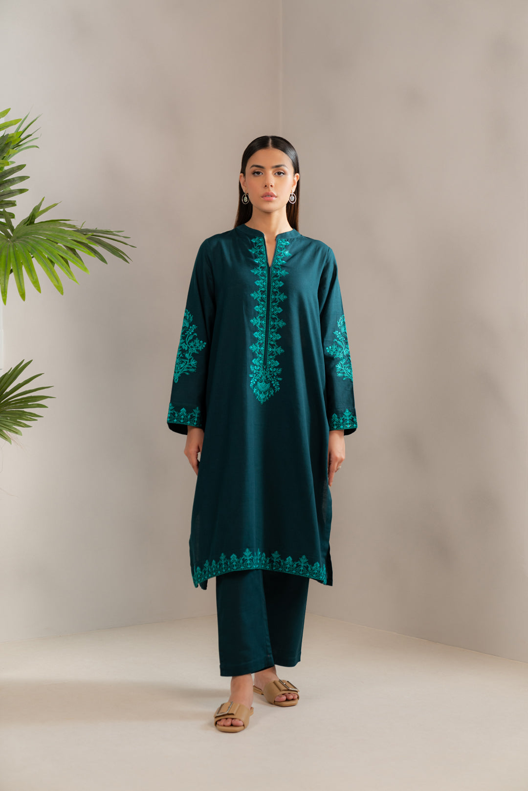 2 Piece Embroidered Khaddar Suit Pret Winter-24