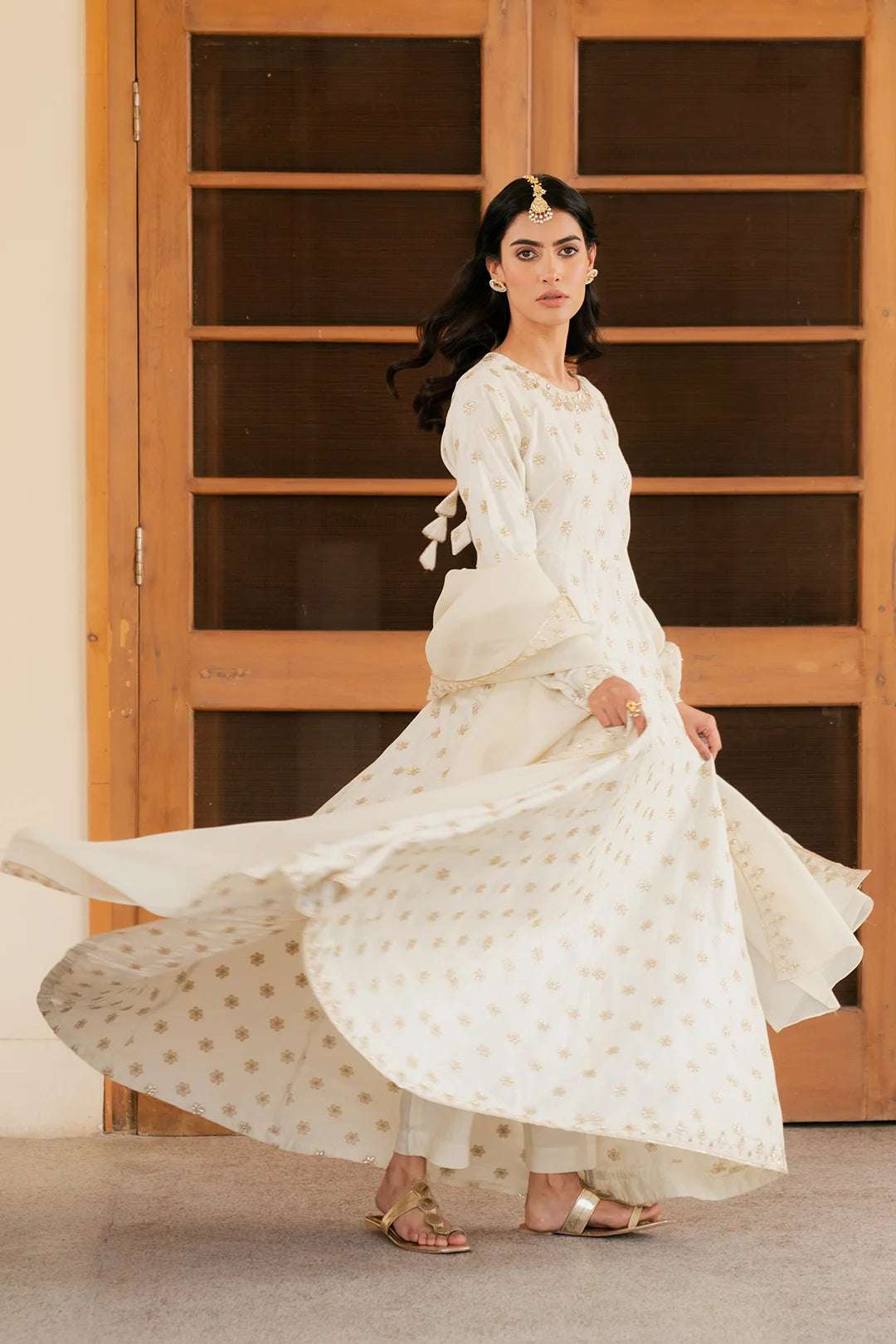 3 Piece Embroidered Linen Suit