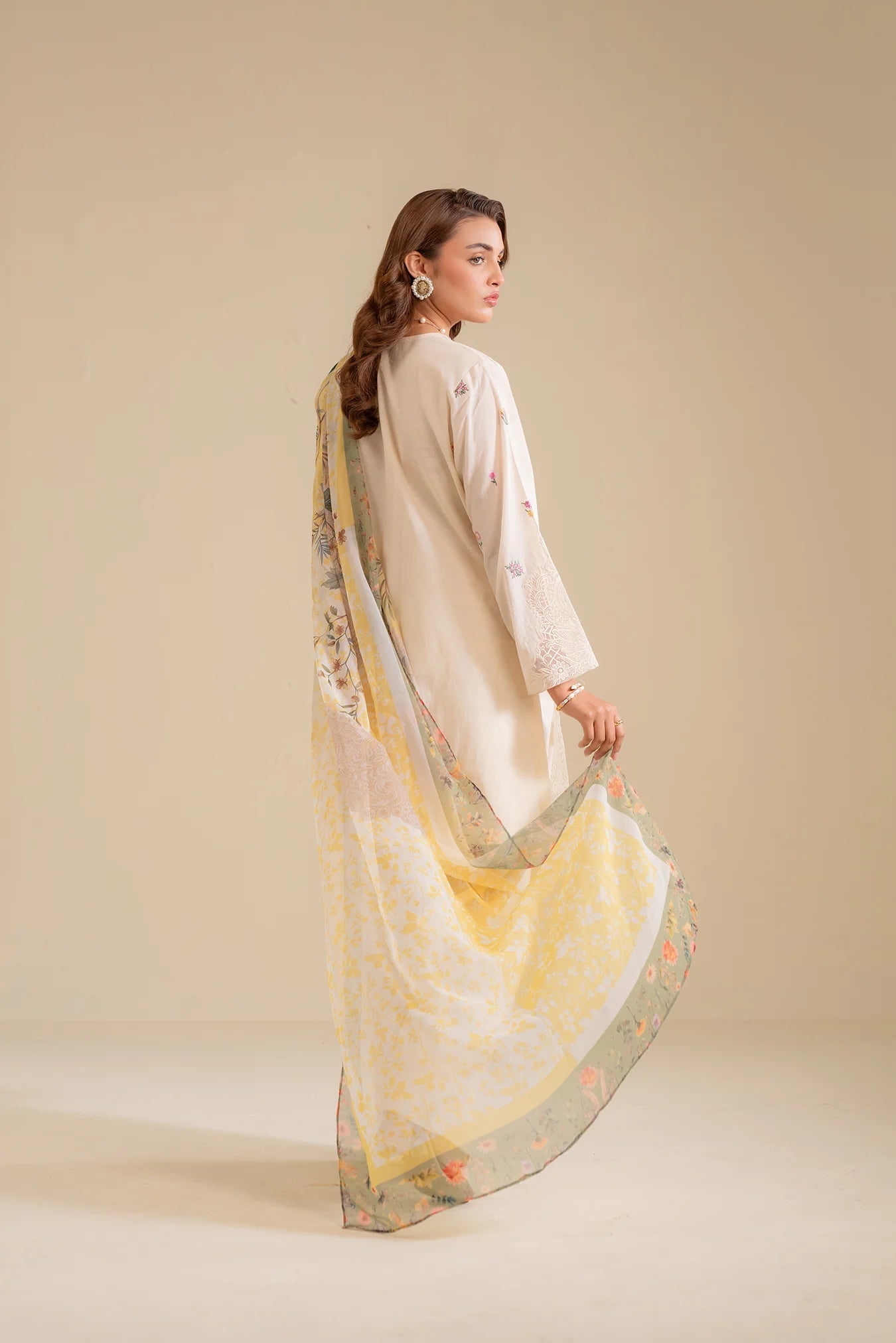 2 Piece Printed Lawn Suit Pret SS - 25