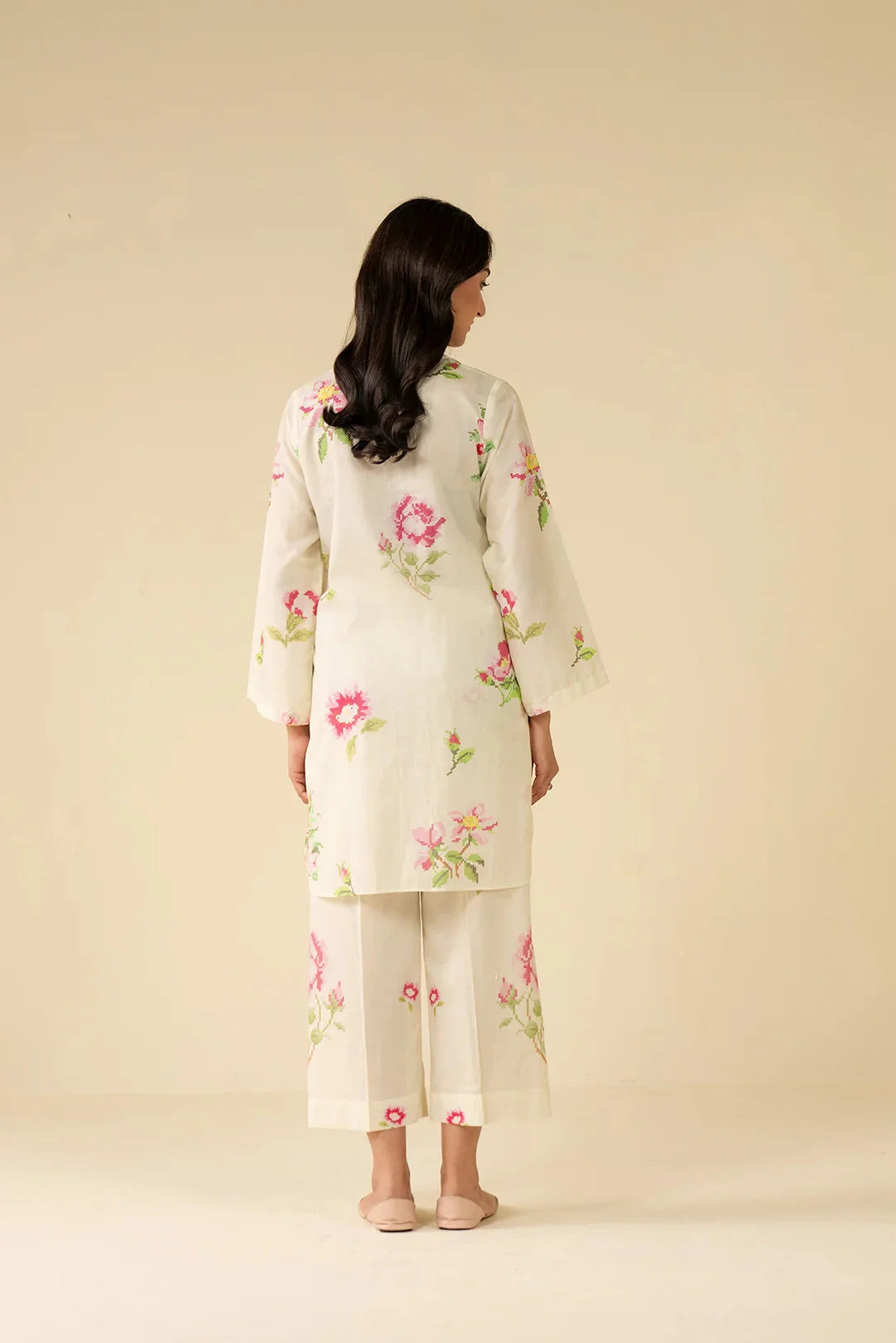 2 Piece Printed Lawn Suit Pret SS - 25