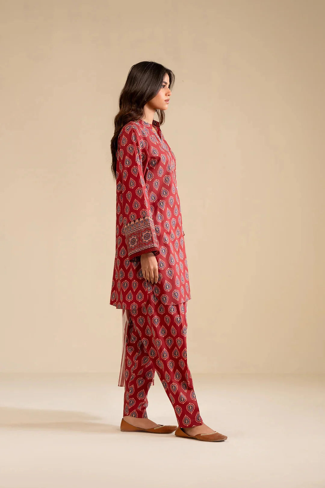2 Piece Printed Lawn Suit Pret SS - 25