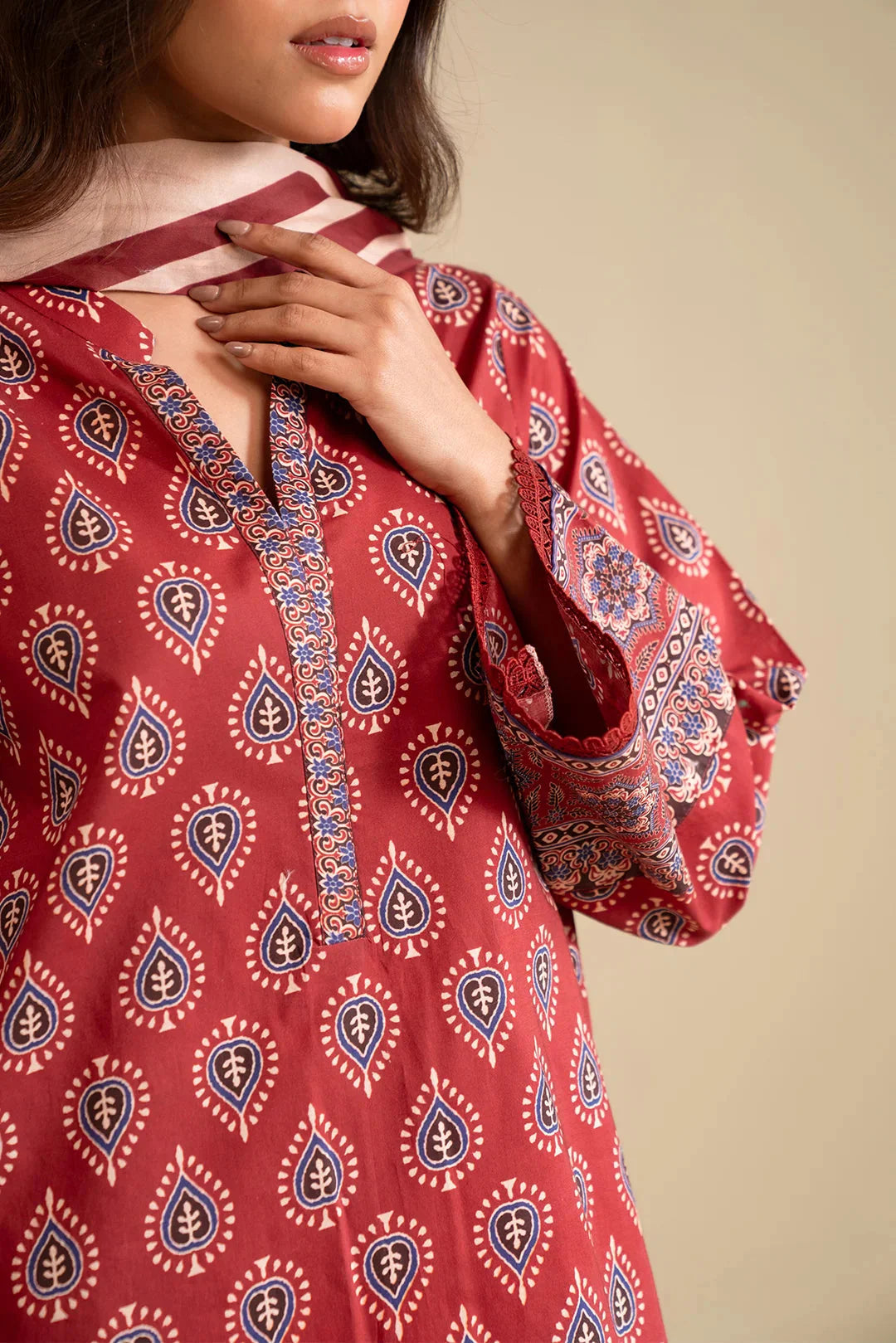2 Piece Printed Lawn Suit Pret SS - 25