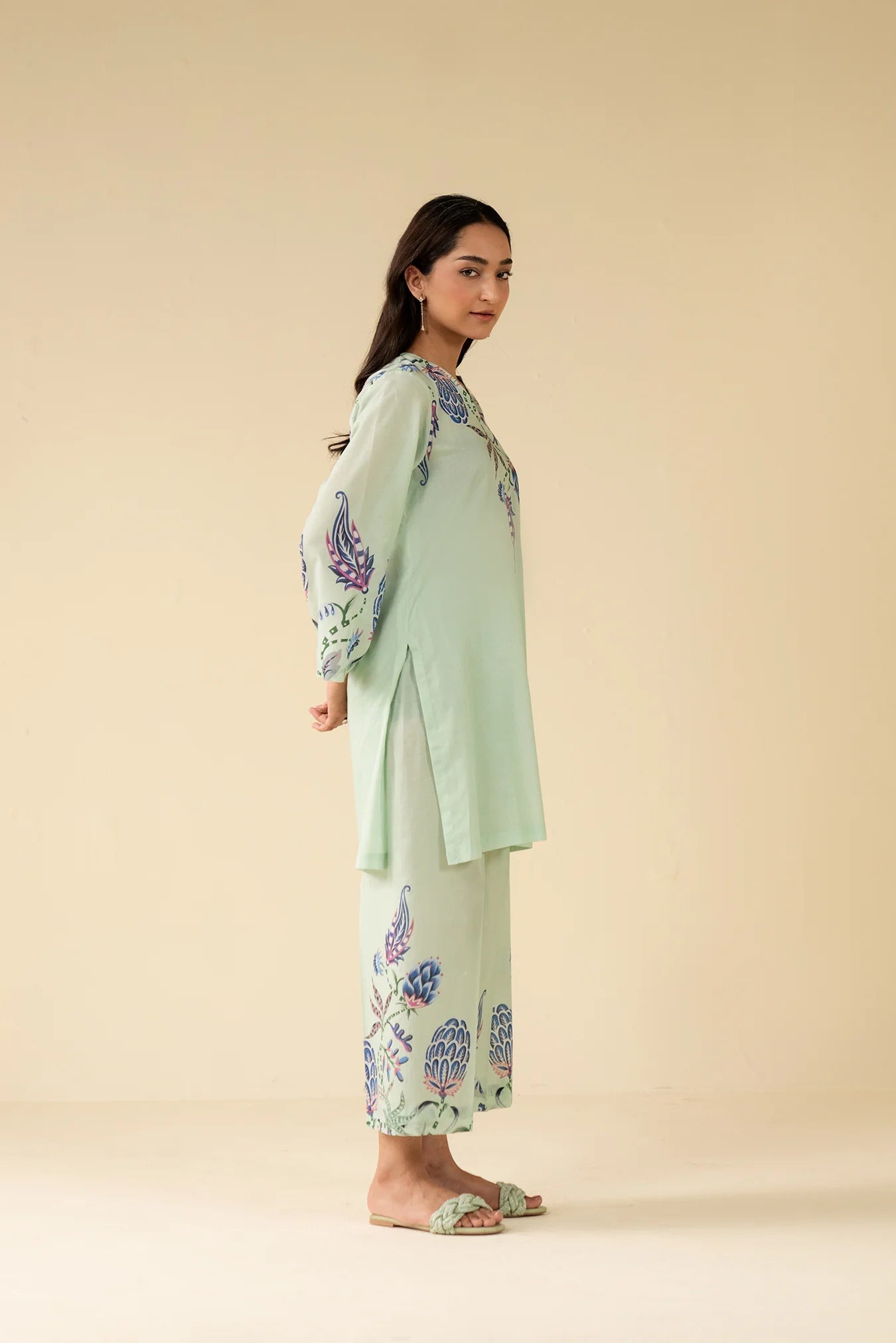 2 Piece Printed Lawn Suit Pret SS - 25
