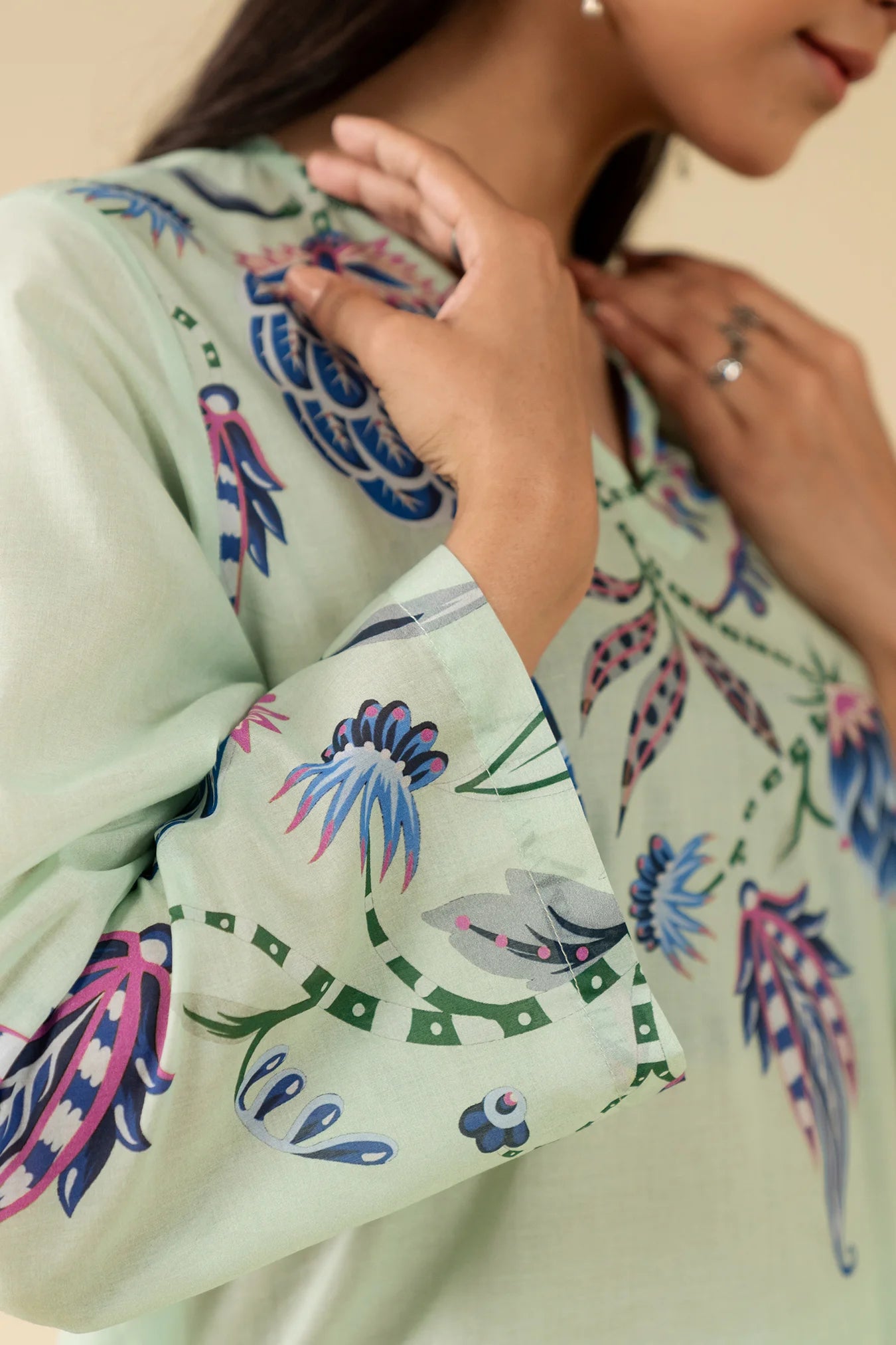 2 Piece Printed Lawn Suit Pret SS - 25