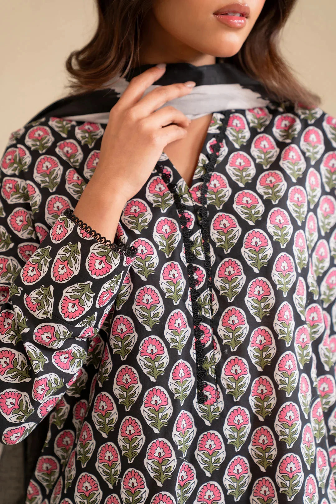 1 Piece Printed Lawn Shirt Pret SS - 25