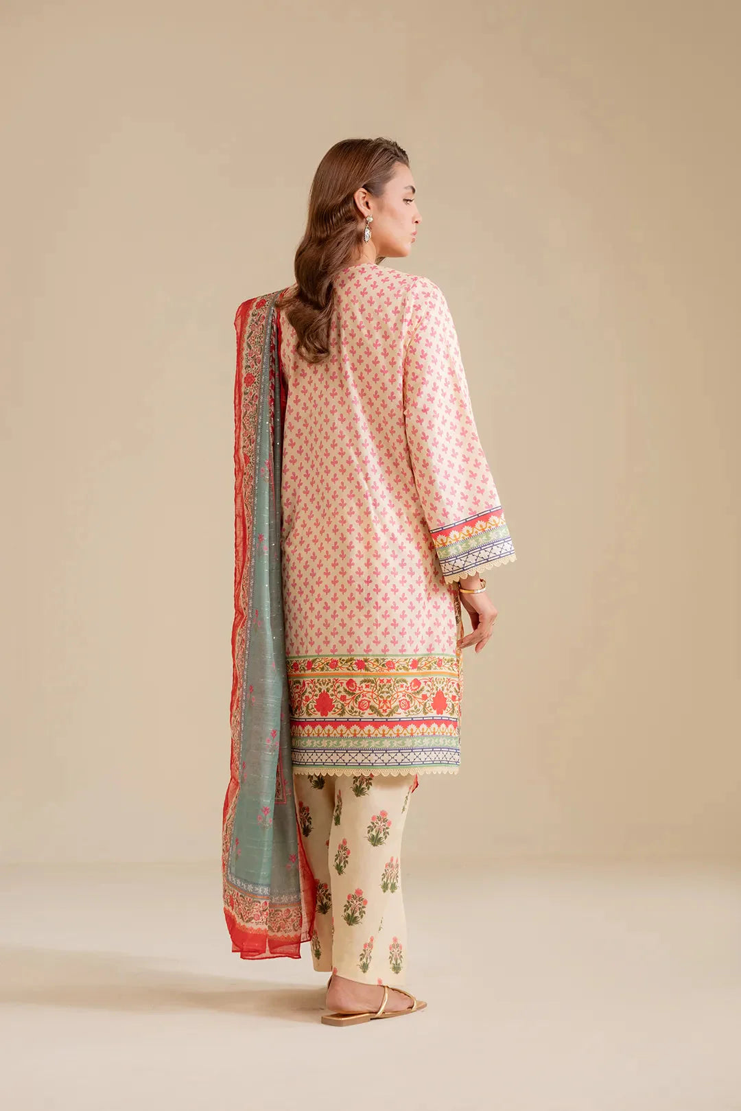 3 Piece Printed Lawn Suit Pret SS - 25