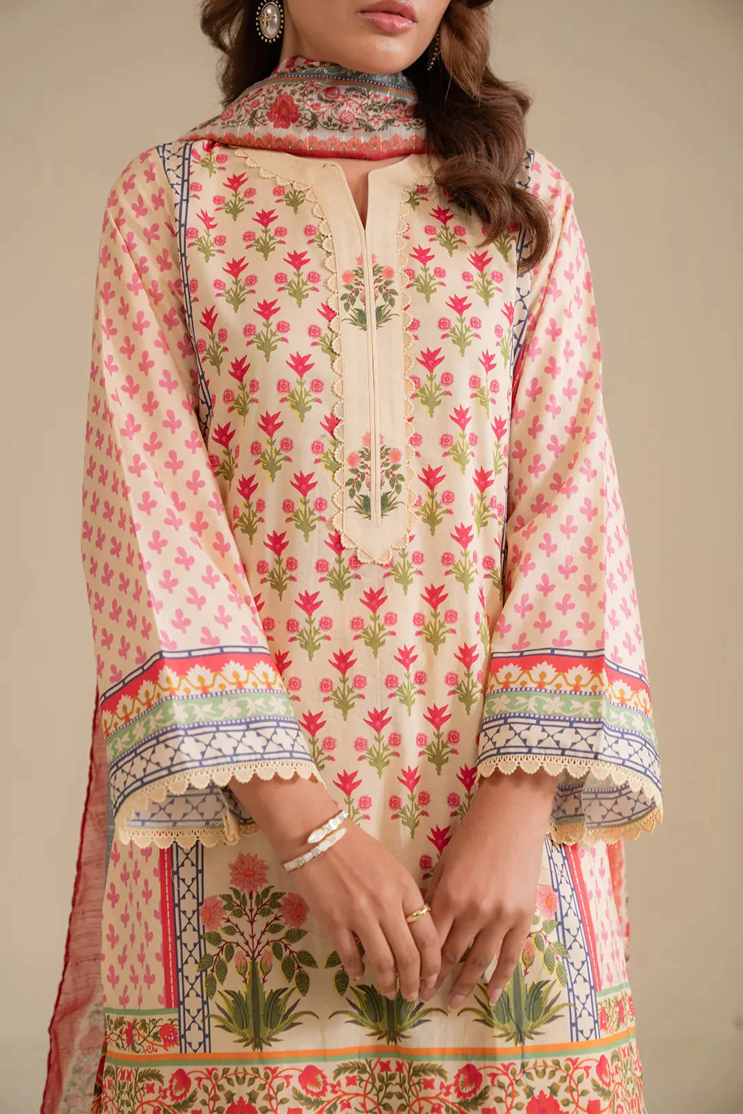 3 Piece Printed Lawn Suit Pret SS - 25