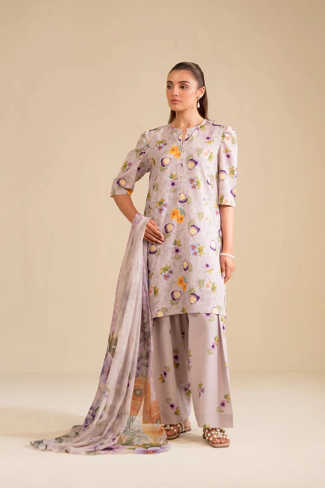 3 Piece Printed Lawn Suit Pret SS - 25